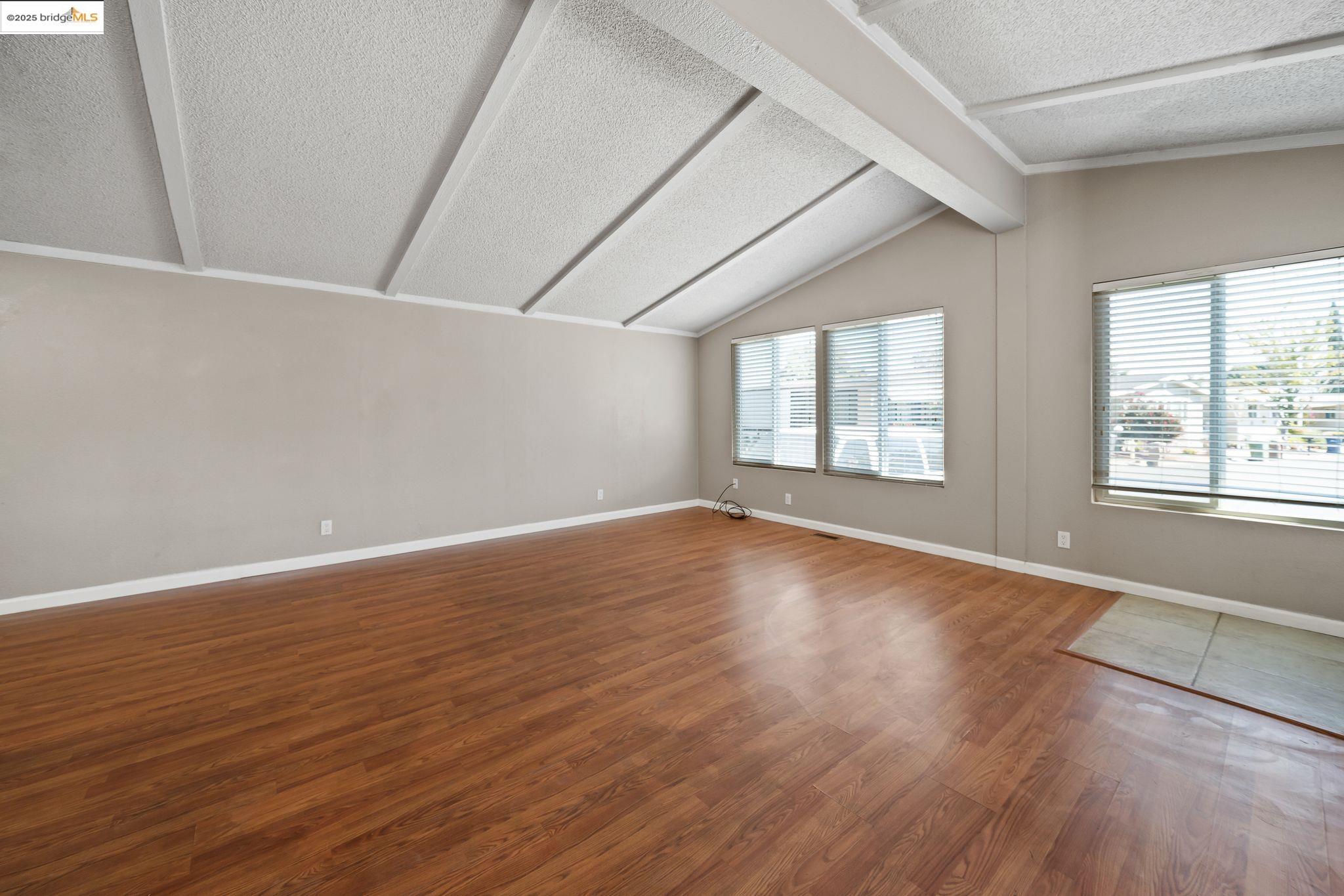 Detail Gallery Image 10 of 40 For 19690 N Highway 99 #162,  Acampo,  CA 95220 - 2 Beds | 2 Baths