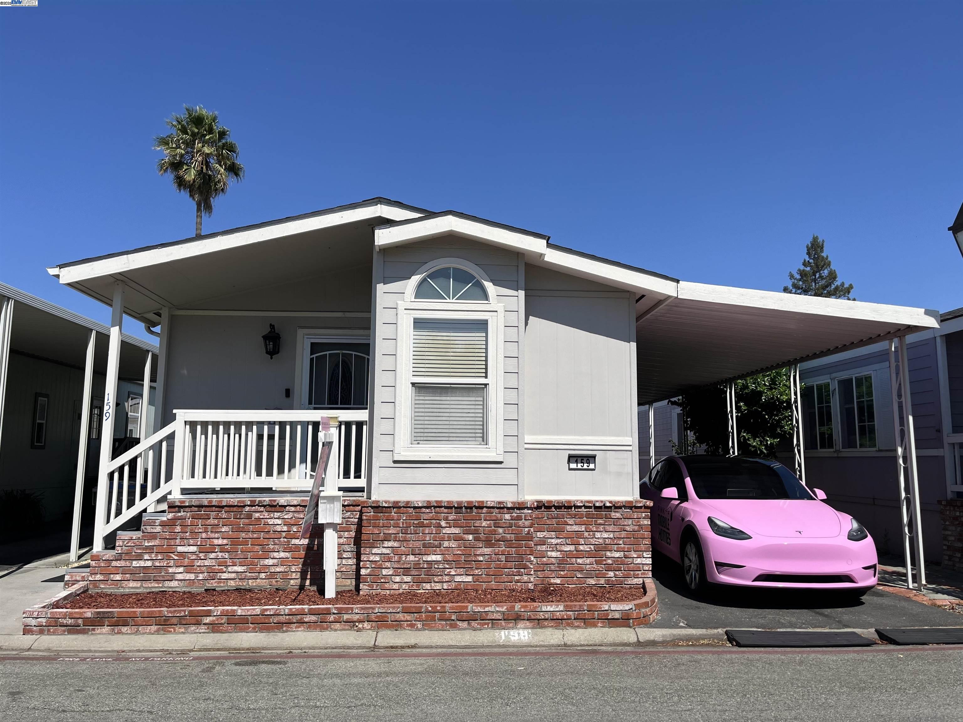 Front Image Thumbnail for BE41112371