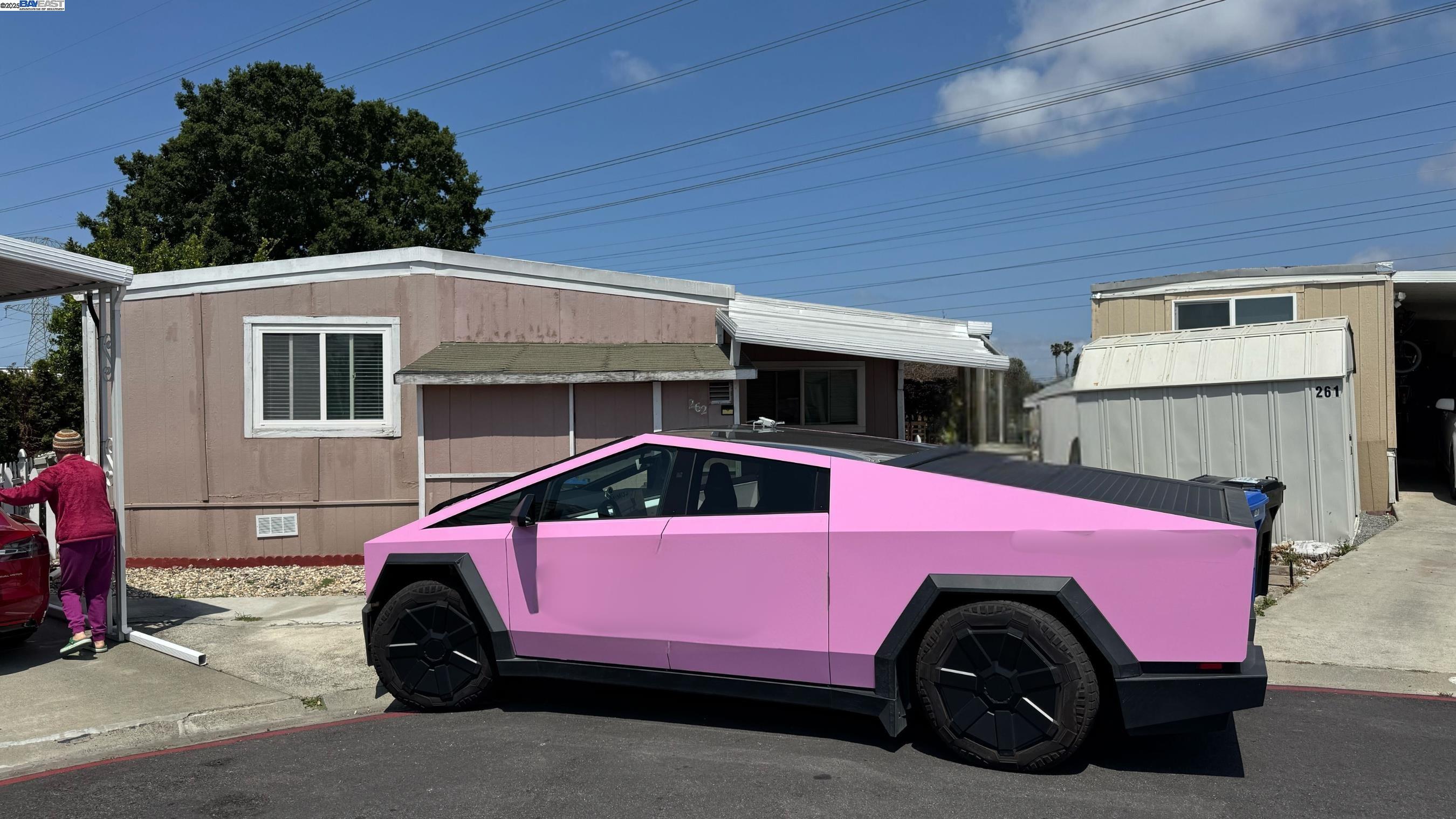 Front Image Thumbnail for BE41112379