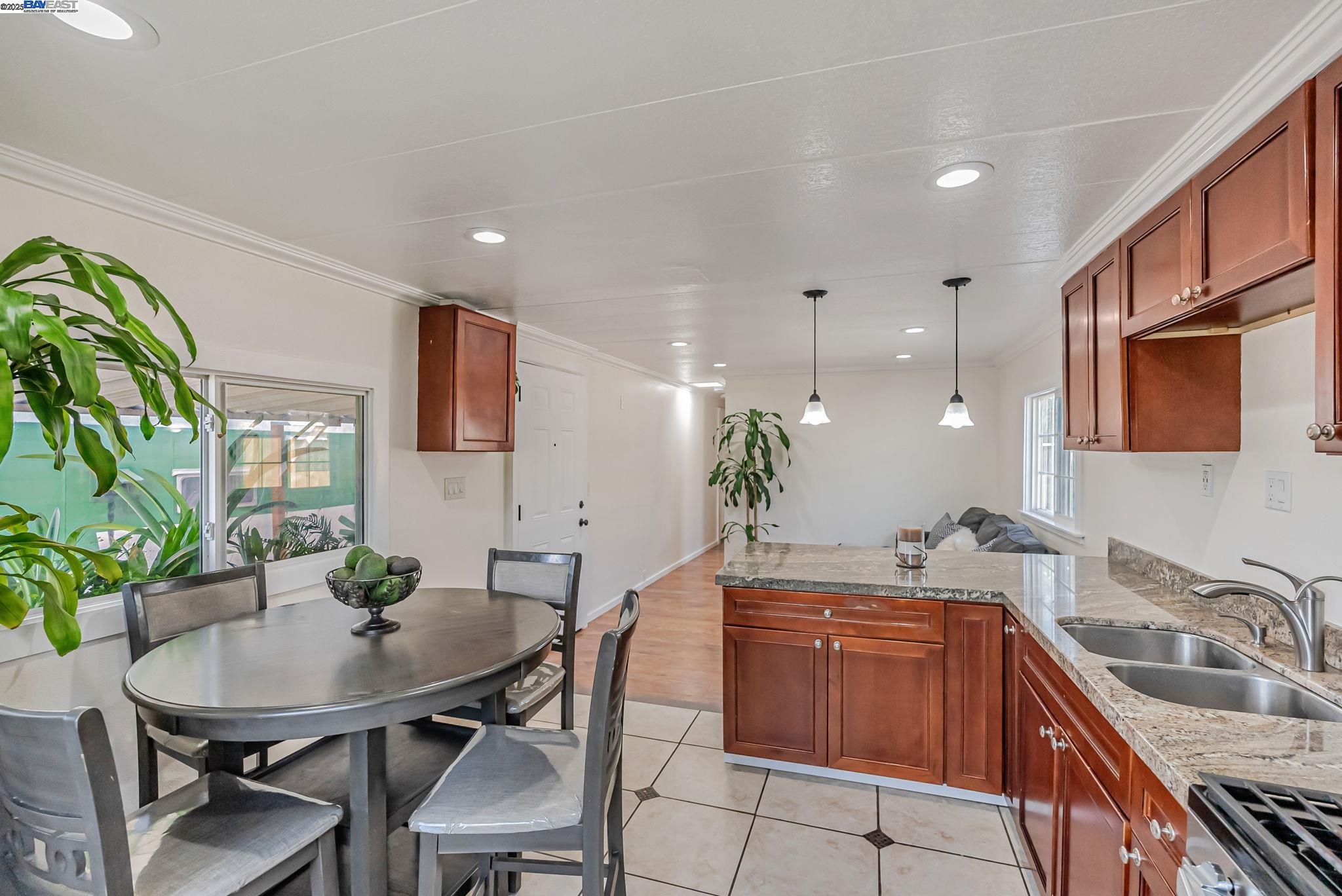 19150 Hesperian Blvd UNIT 19, Hayward, CA, 94541