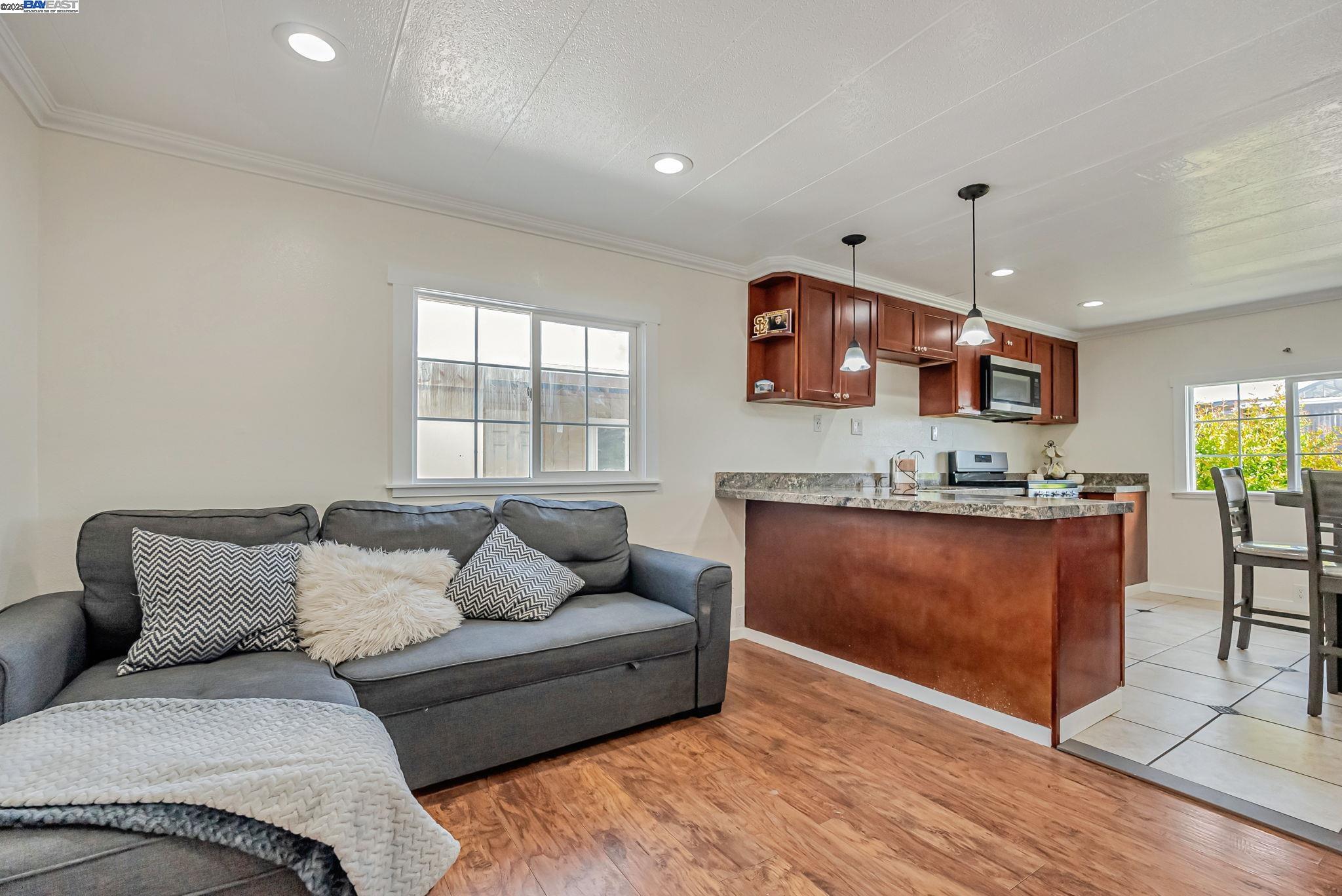 19150 Hesperian Blvd UNIT 19, Hayward, CA, 94541