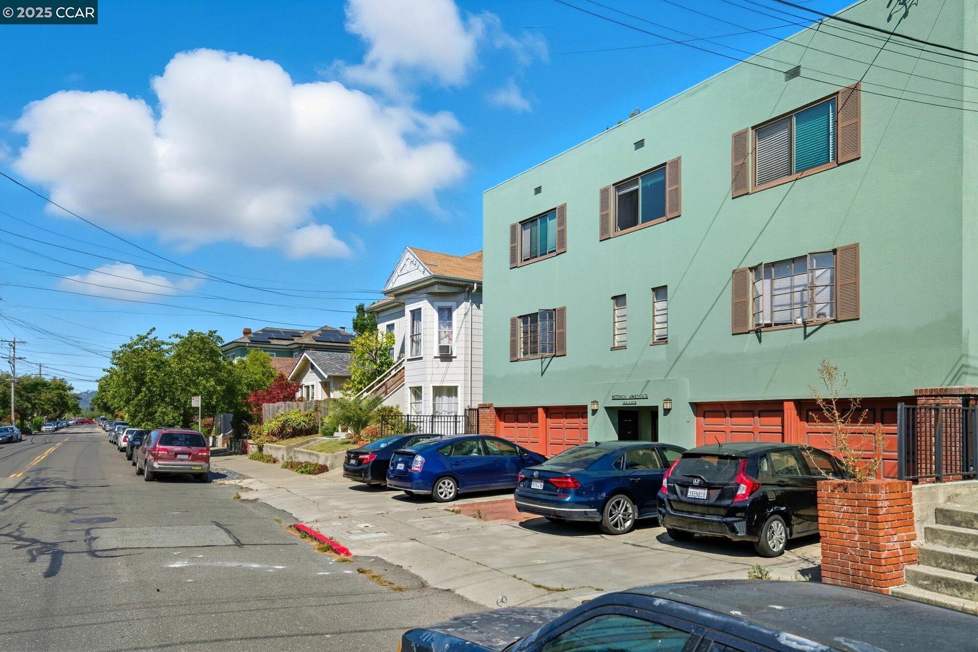 1919 Curtis, Berkeley, CA, 94702