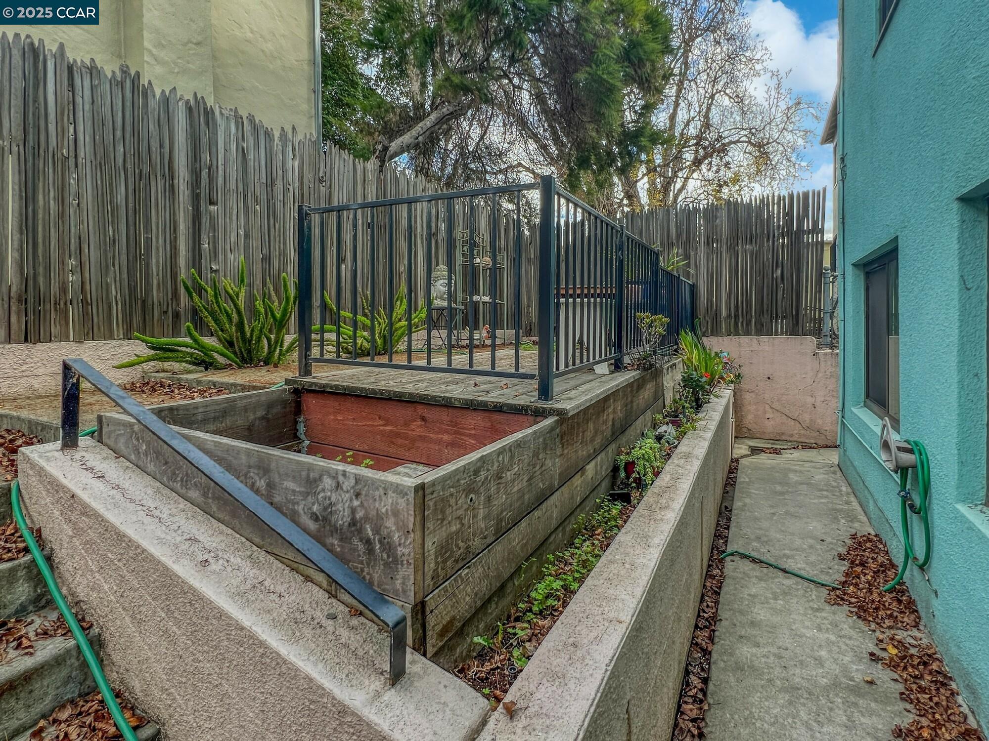 1919 Curtis, Berkeley, CA, 94702