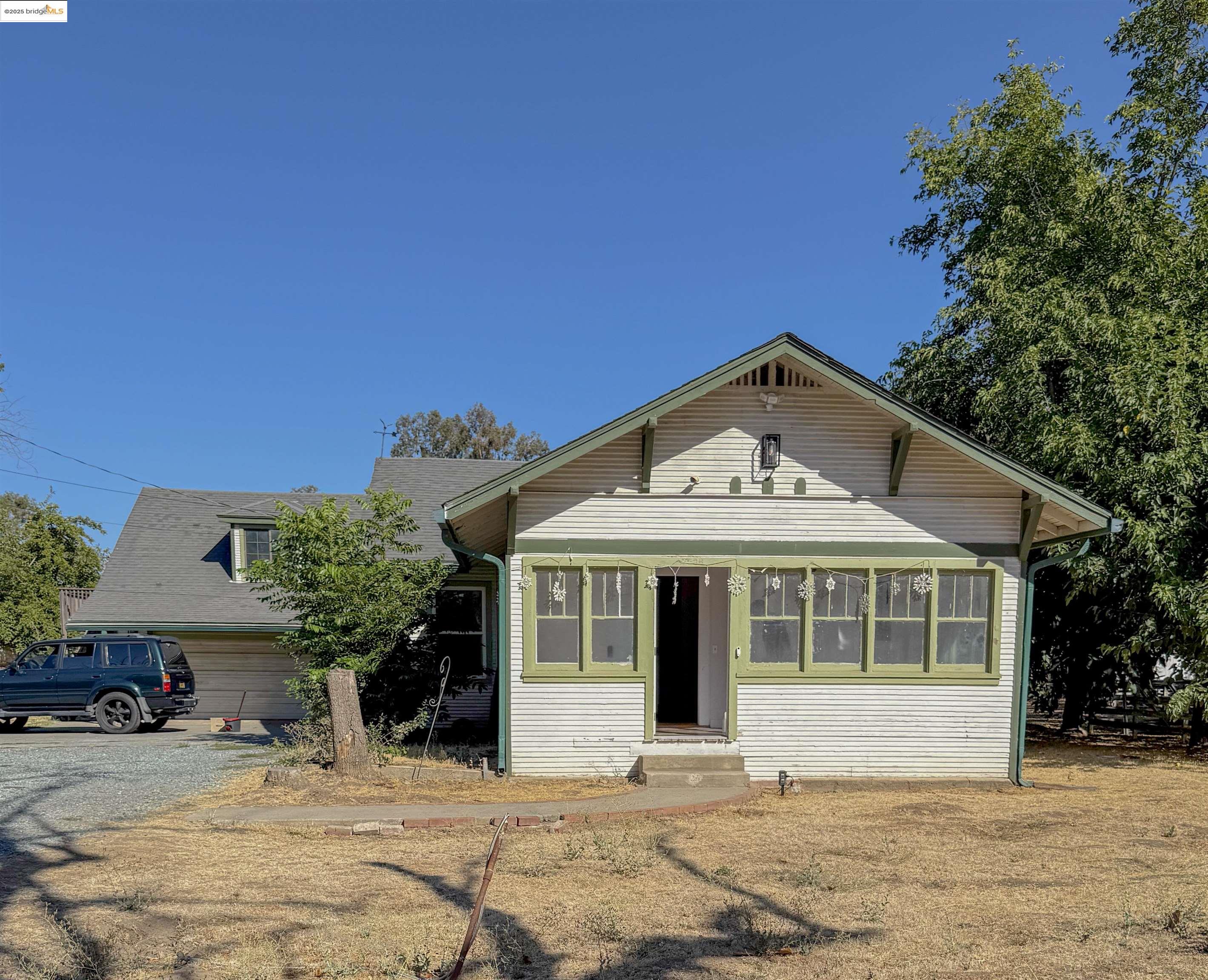 Front Image Thumbnail for EB41112806