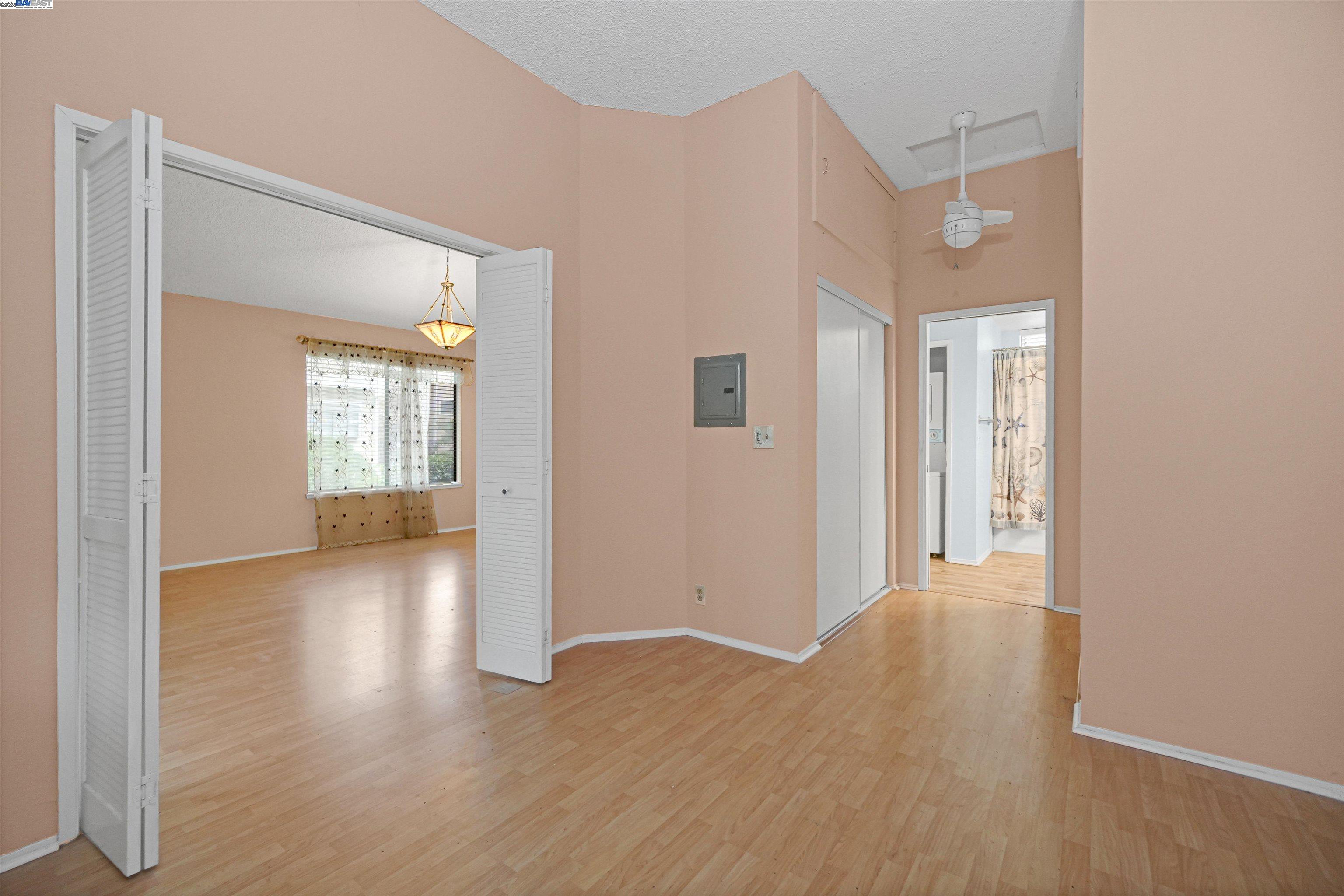 Photo #13: 41112895 Listing: Photo #13