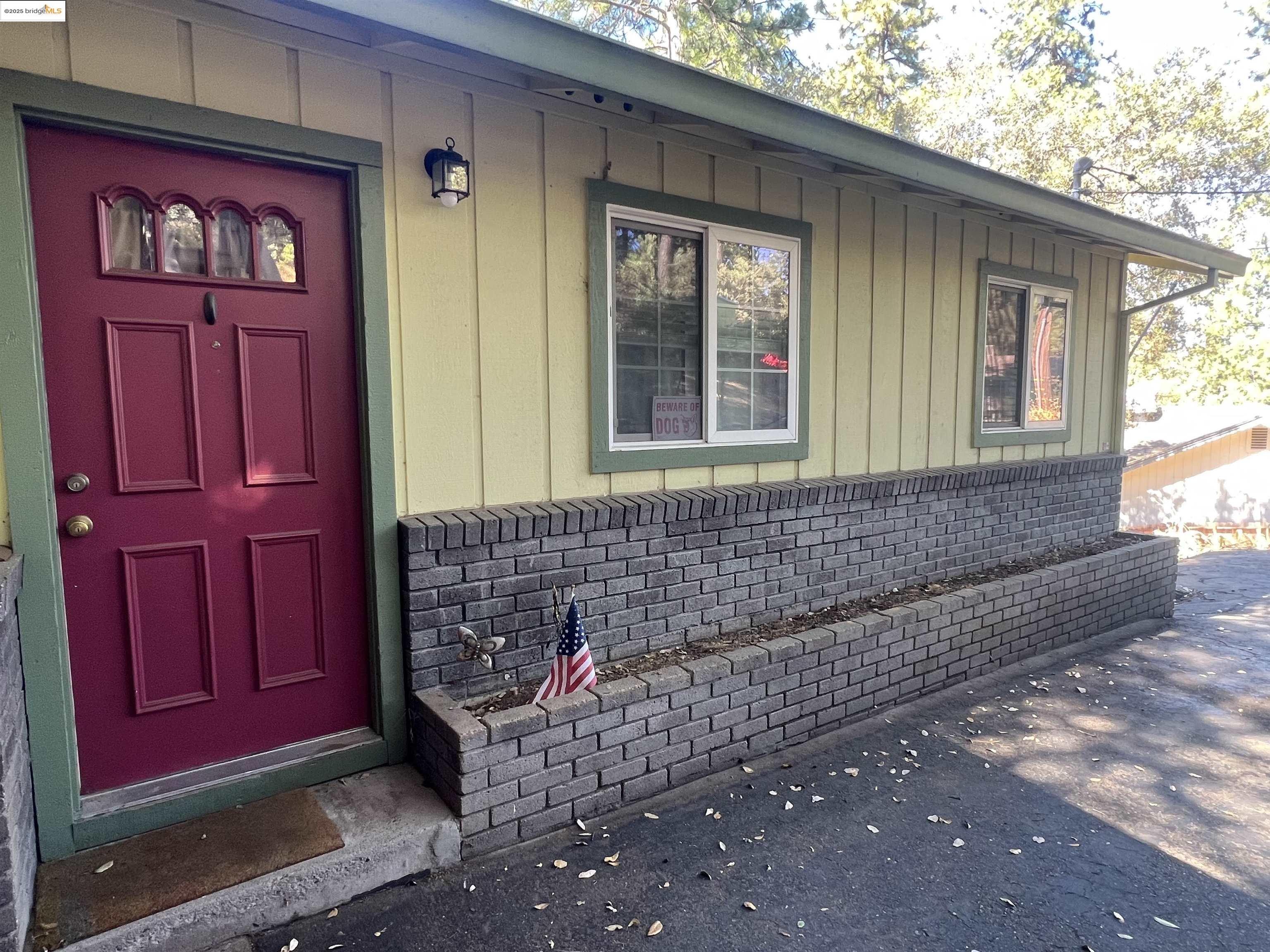 Detail Gallery Image 2 of 43 For 20384 Canyonview Dr, Tuolumne,  CA 95479 - 4 Beds | 3 Baths