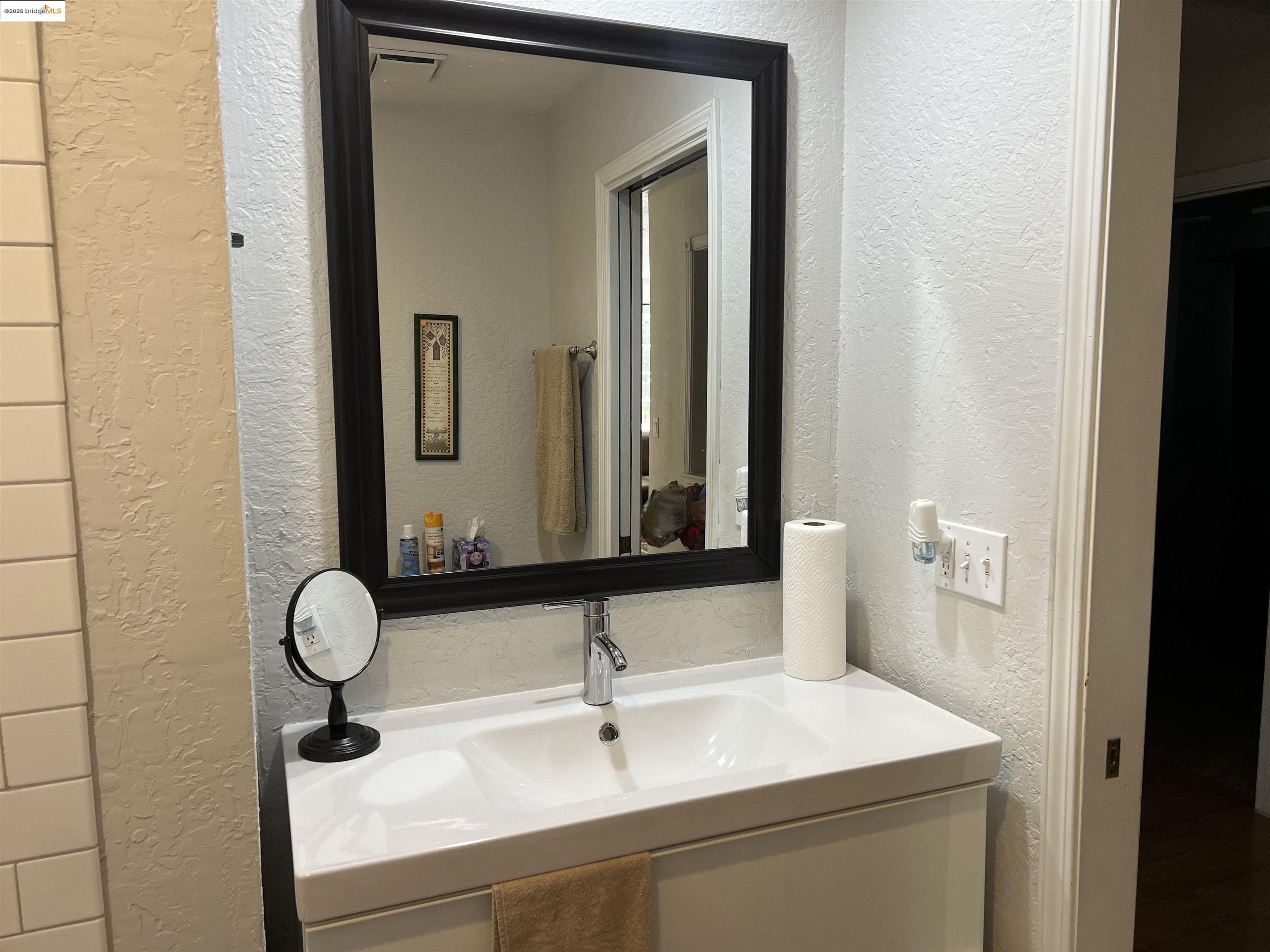 Detail Gallery Image 16 of 43 For 20384 Canyonview Dr, Tuolumne,  CA 95479 - 4 Beds | 3 Baths