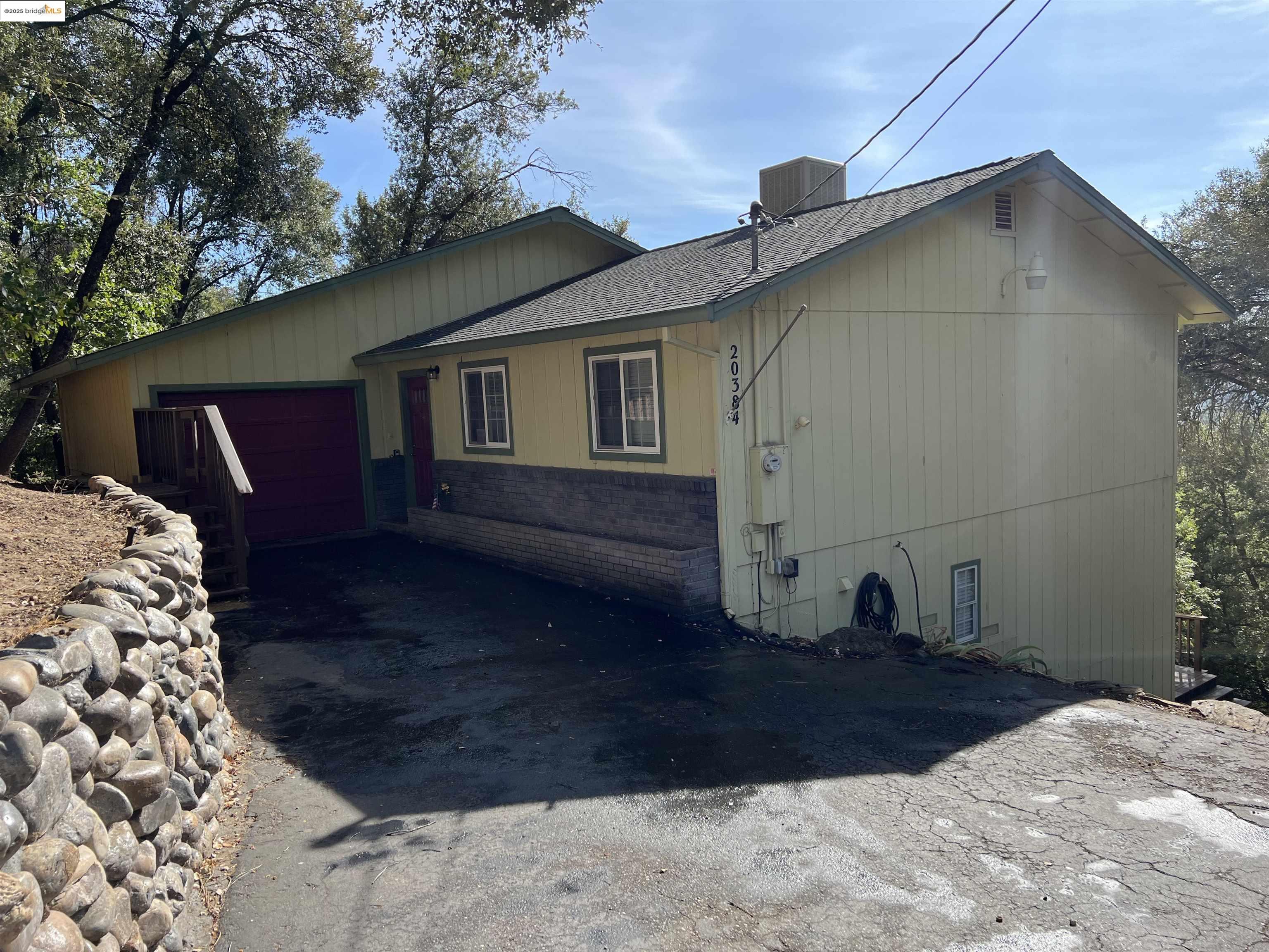 Detail Gallery Image 3 of 43 For 20384 Canyonview Dr, Tuolumne,  CA 95479 - 4 Beds | 3 Baths