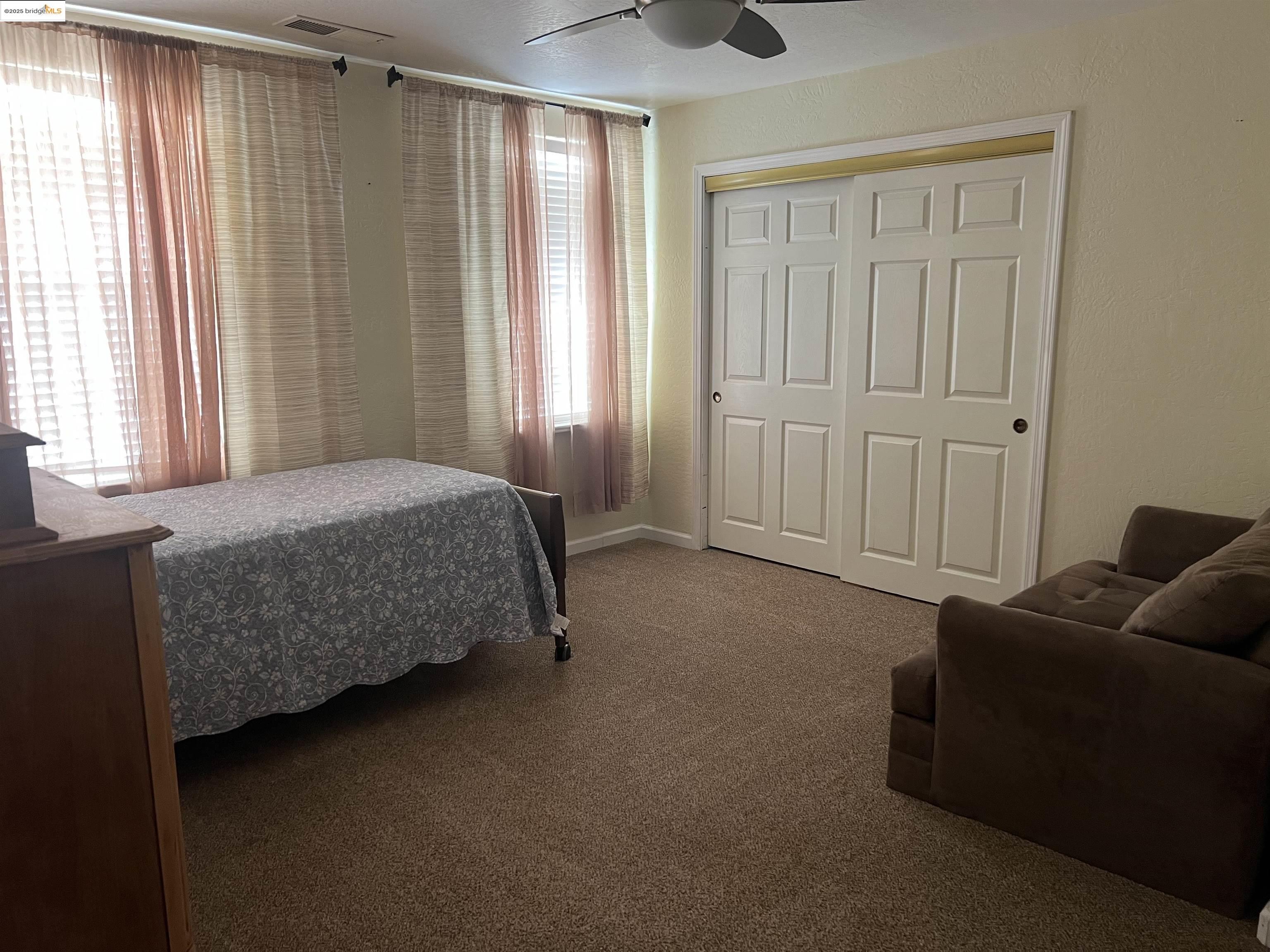 Detail Gallery Image 25 of 43 For 20384 Canyonview Dr, Tuolumne,  CA 95479 - 4 Beds | 3 Baths