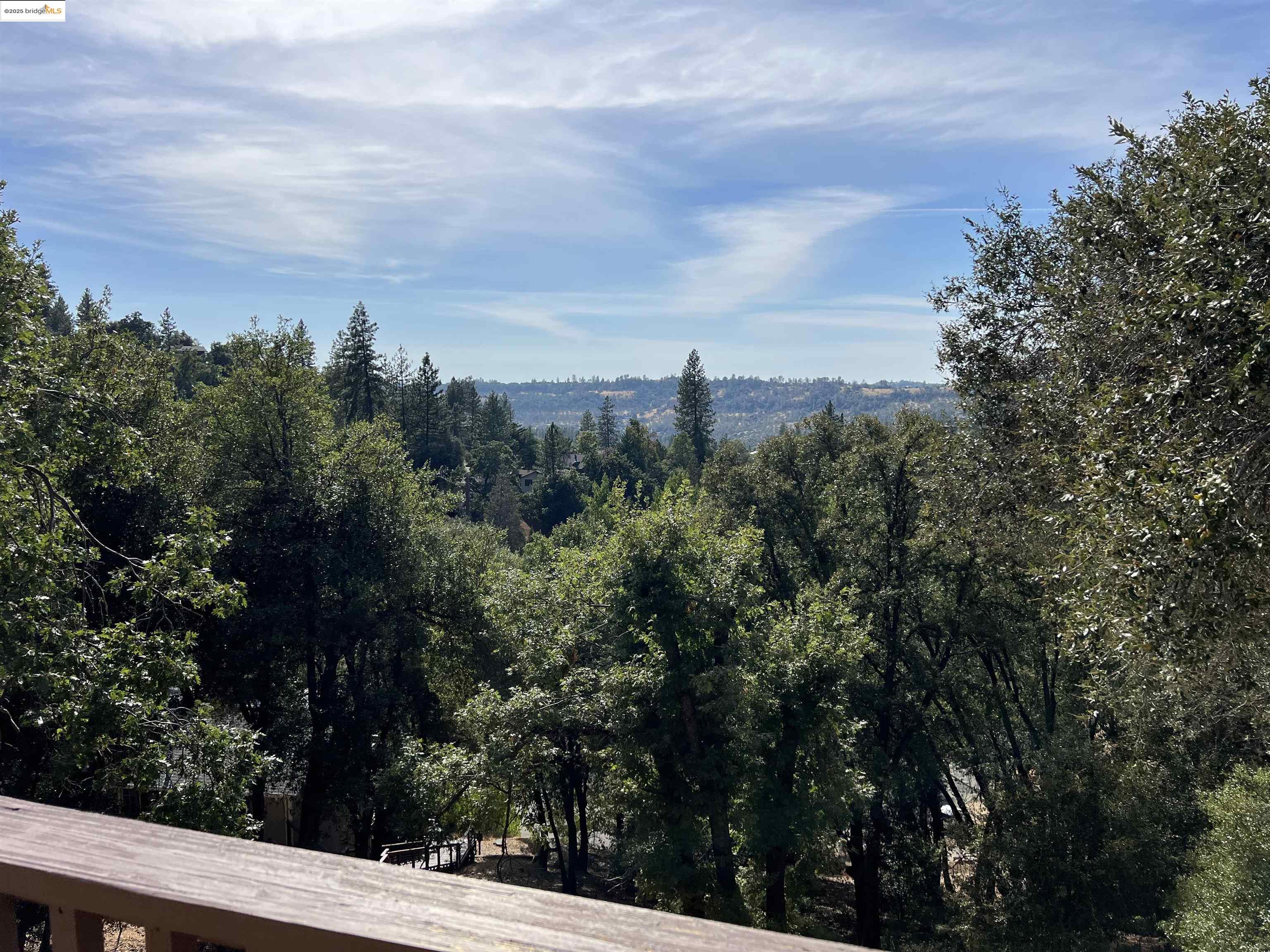 Detail Gallery Image 33 of 43 For 20384 Canyonview Dr, Tuolumne,  CA 95479 - 4 Beds | 3 Baths