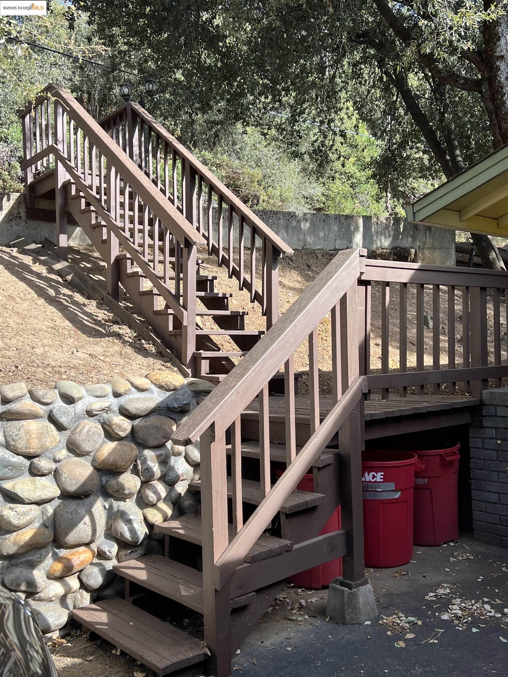 Detail Gallery Image 5 of 43 For 20384 Canyonview Dr, Tuolumne,  CA 95479 - 4 Beds | 3 Baths