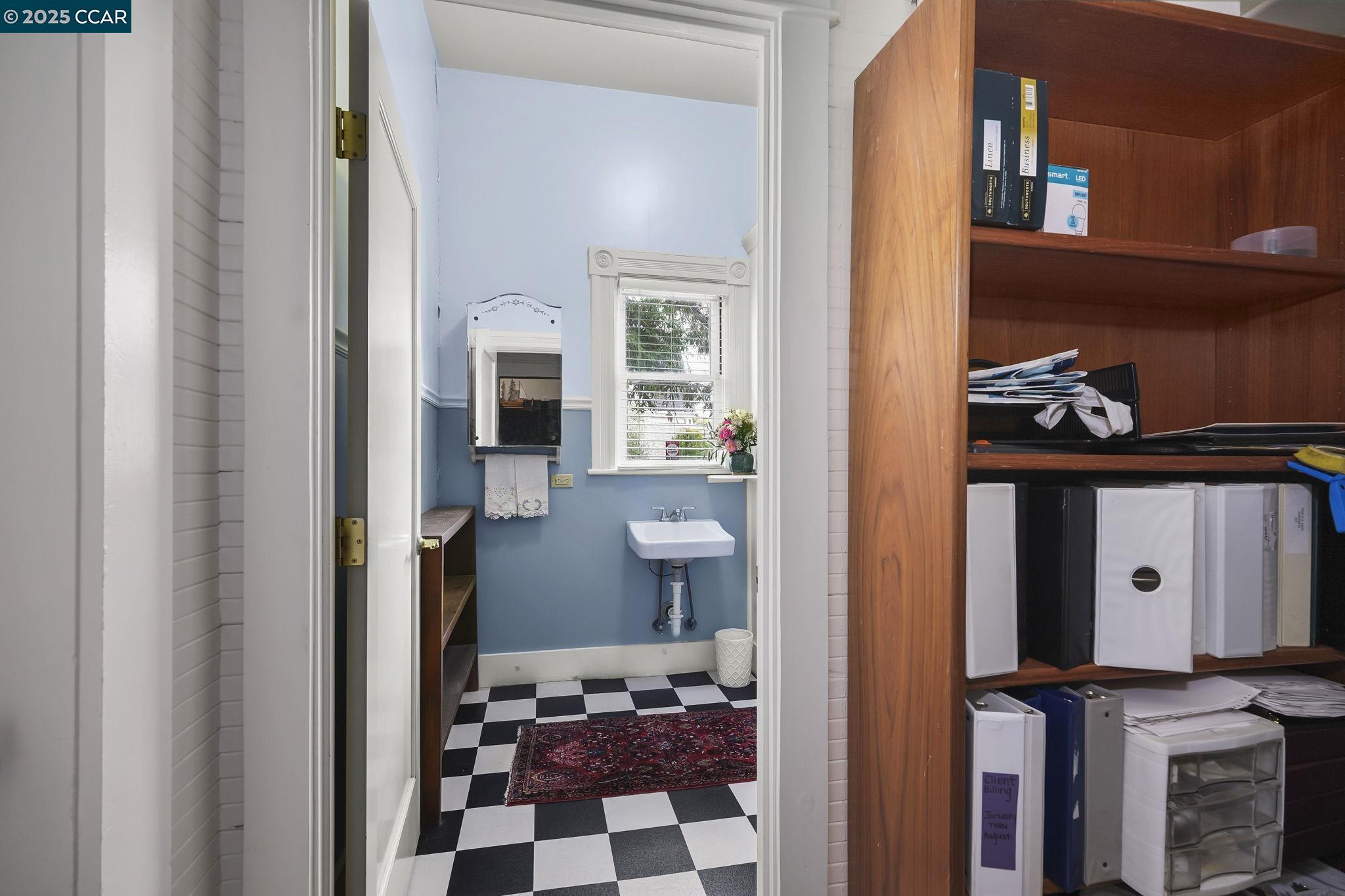 1004 Court St, Martinez CA 94553 — photo 18