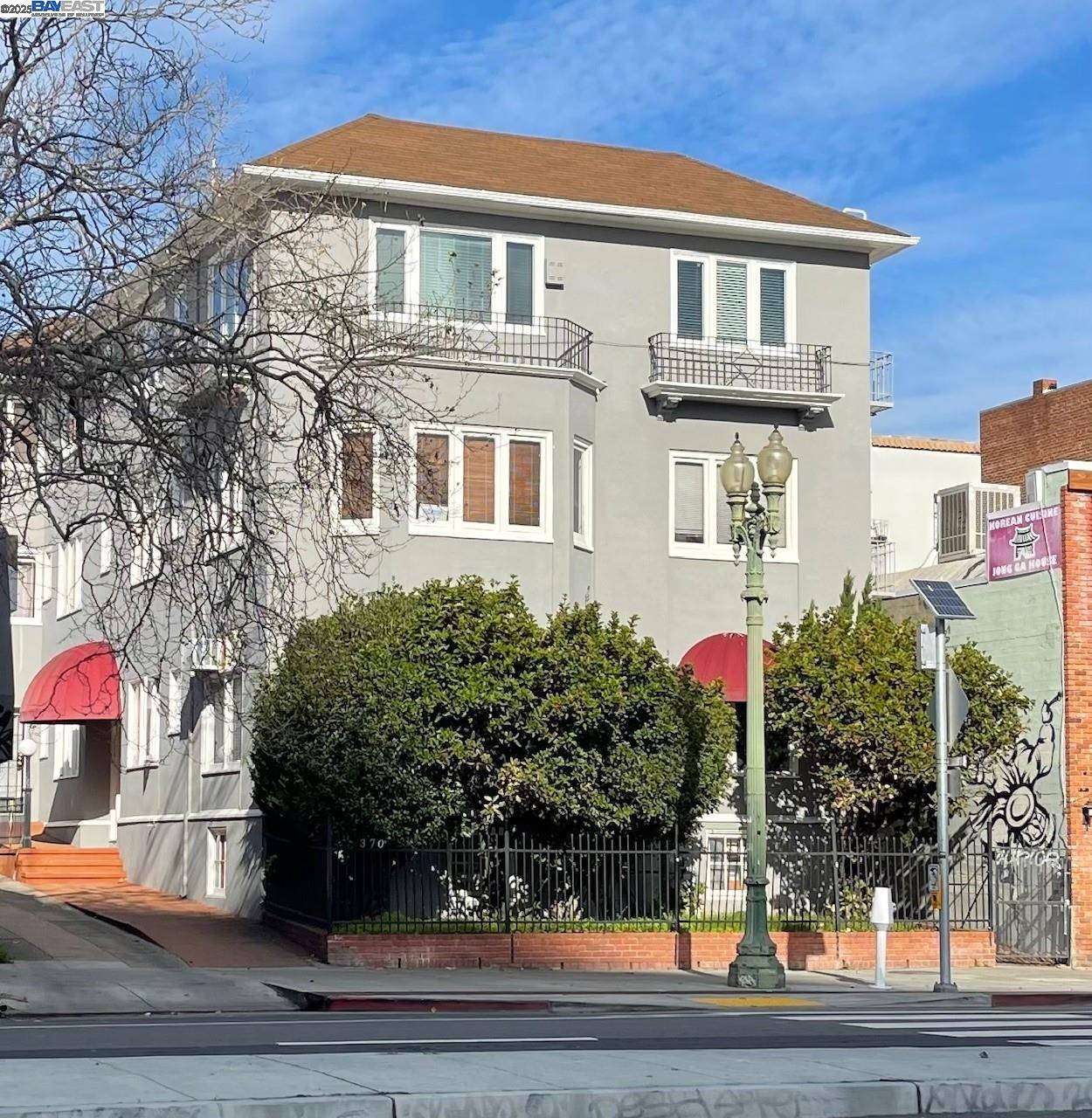 370 Grand Ave UNIT 3, Oakland, CA, 94610