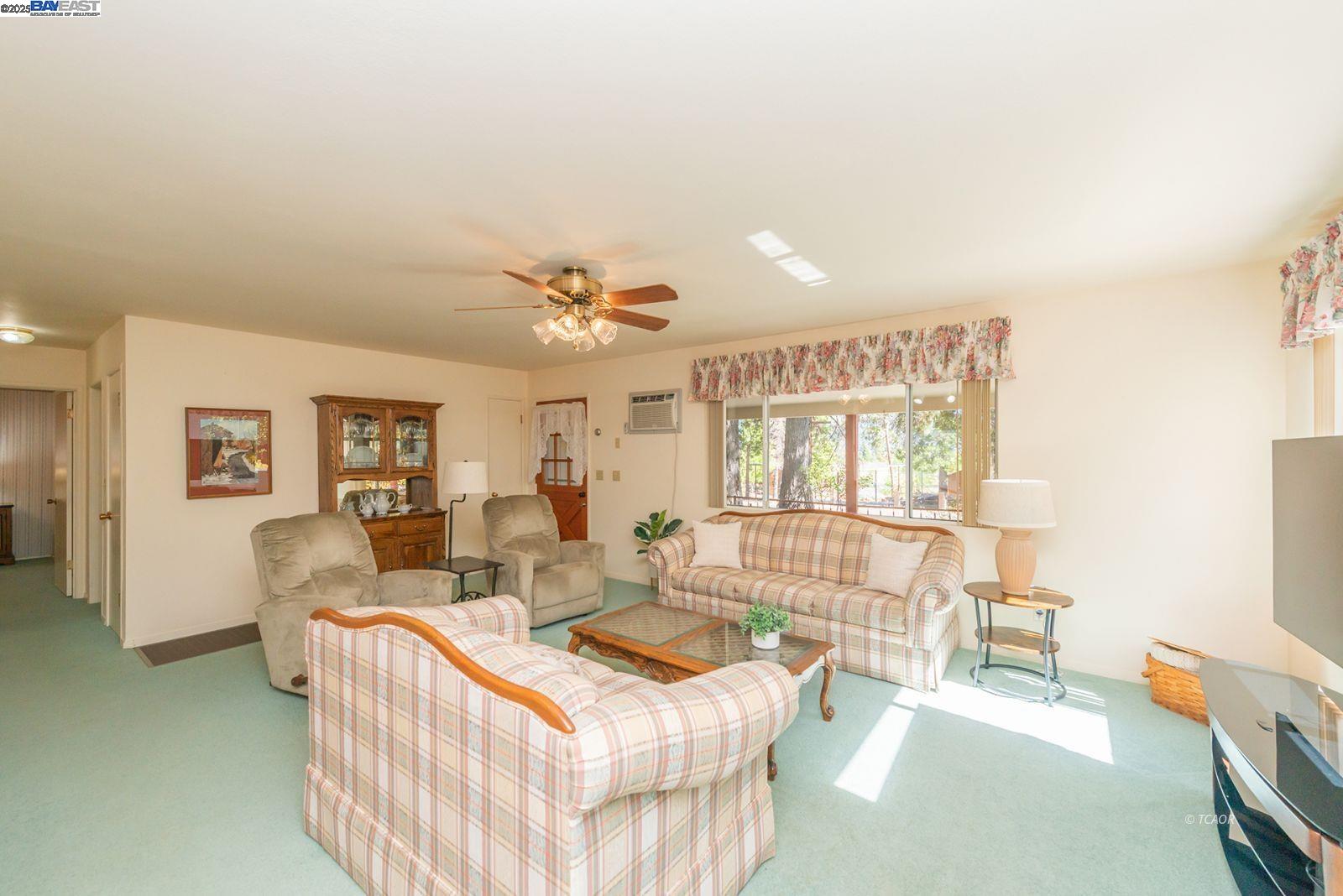 230 Lakeview Dr., Trinity Center CA 96091 — photo 5