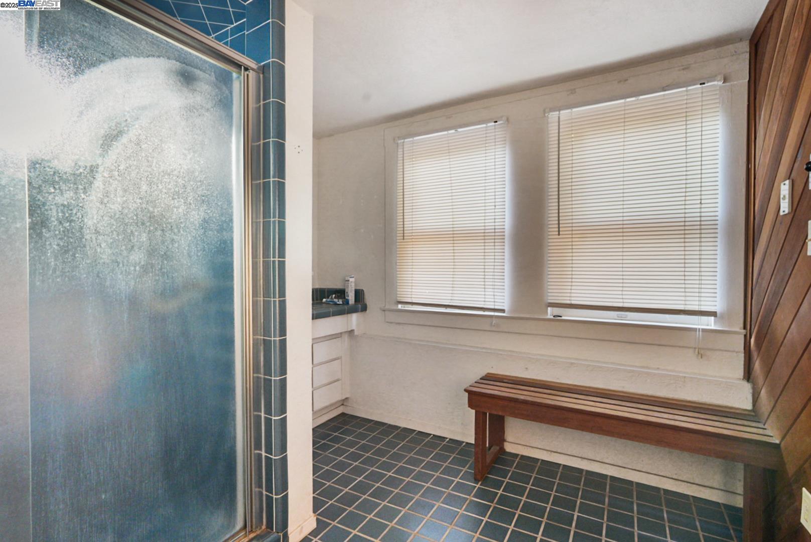 Detail Gallery Image 18 of 33 For 825 N San Joaquin Street, Stockton,  CA 95202 - 5 Beds | 3 Baths