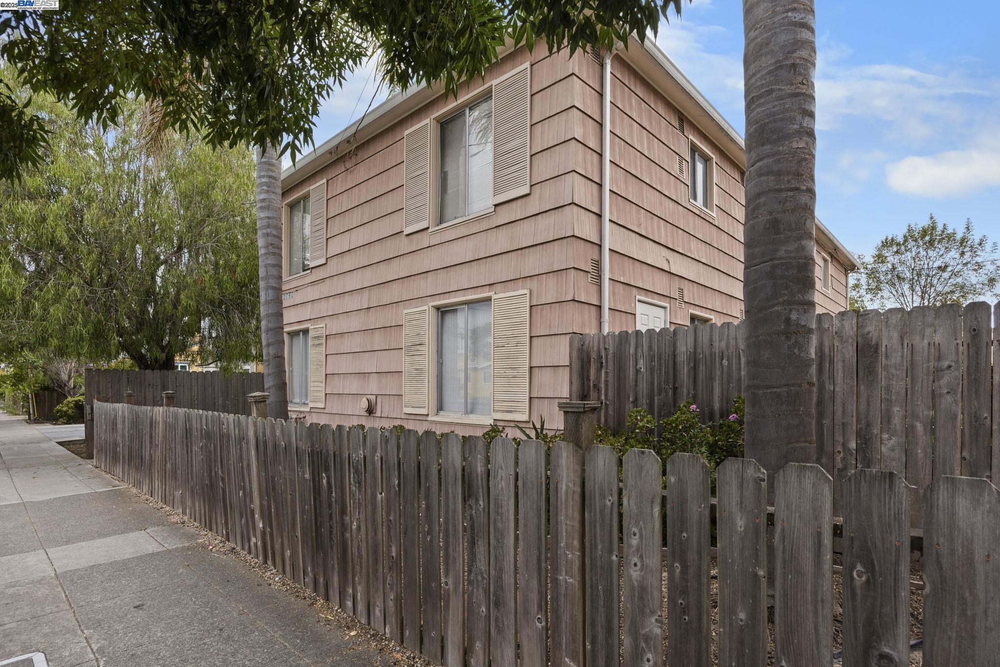 2790 Sacramento St, Berkeley CA 94702 — photo 18