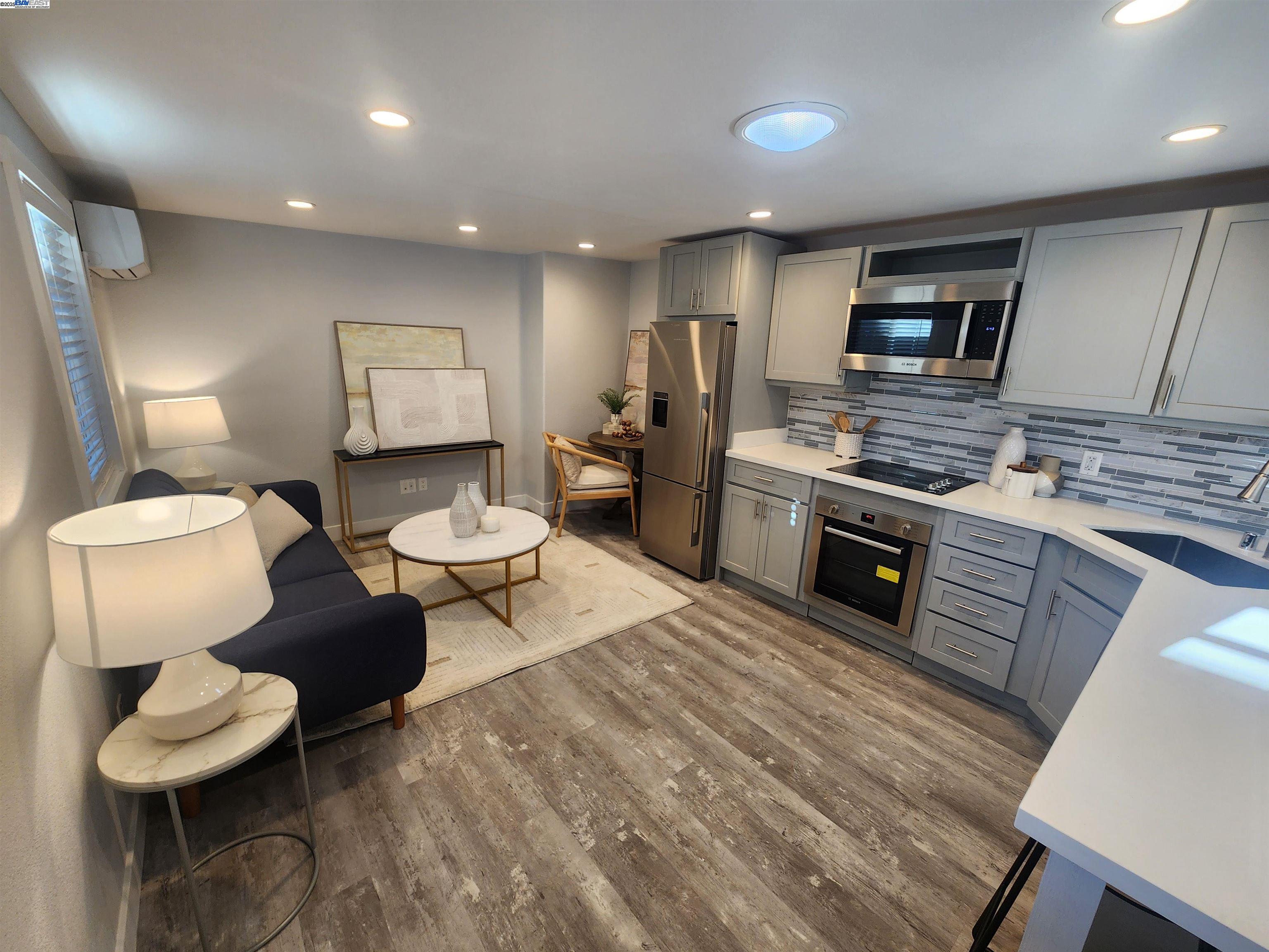 648 Anita Street UNIT 1, Monrovia, CA, 91016