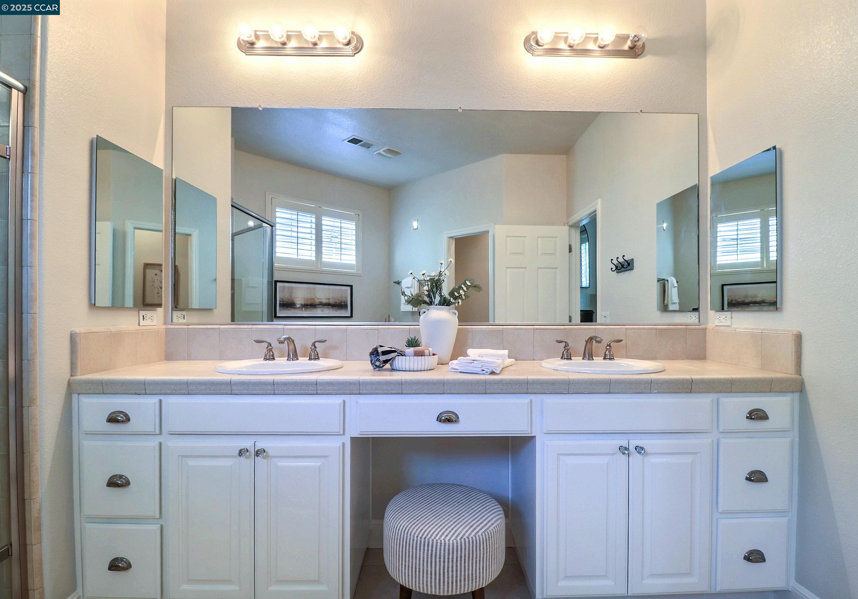 Detail Gallery Image 21 of 32 For 136 Sugarloaf Ct, Alamo,  CA 94507 - 3 Beds | 2 Baths