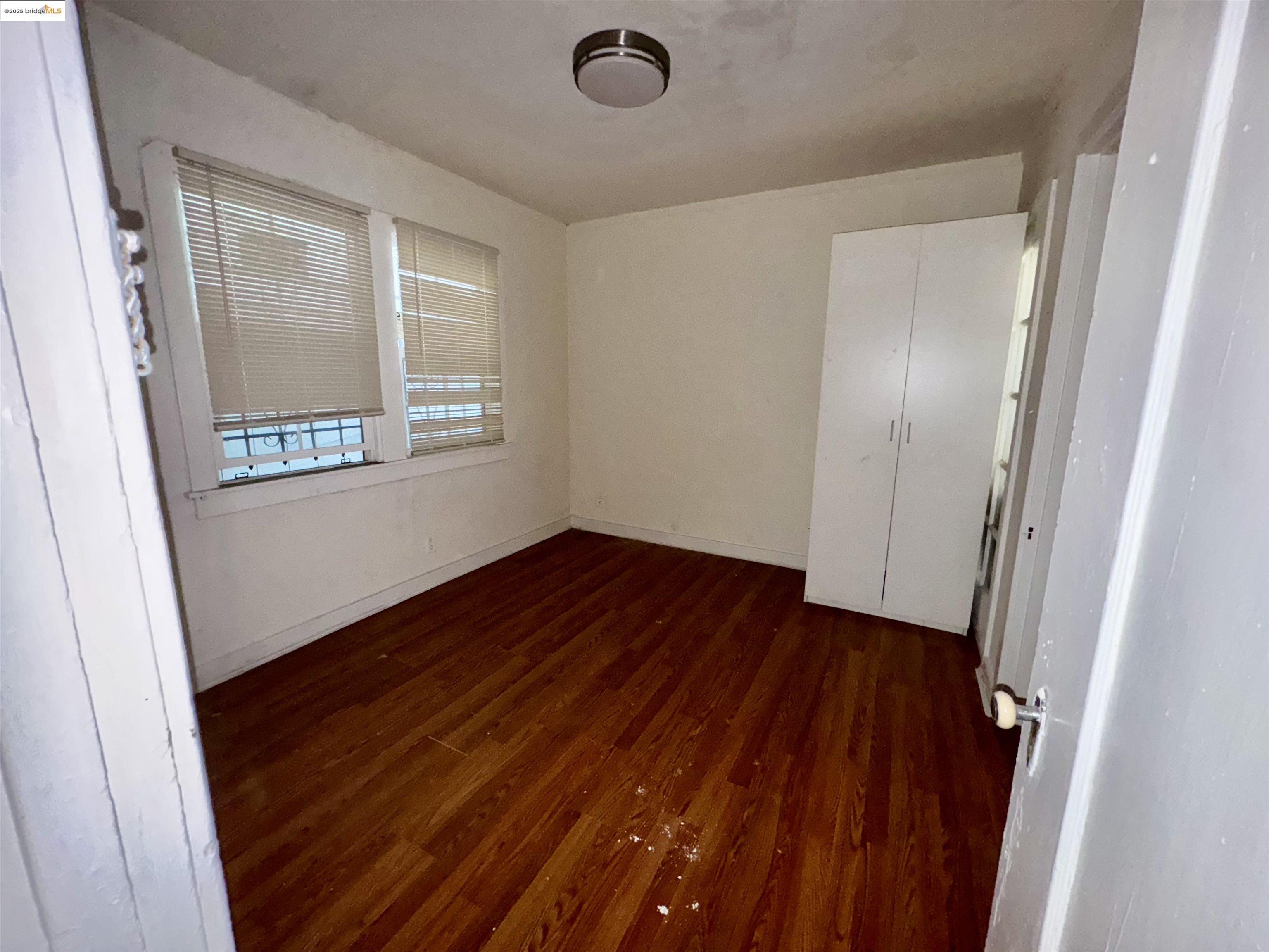 220 International Blvd, Oakland, CA, 94606
