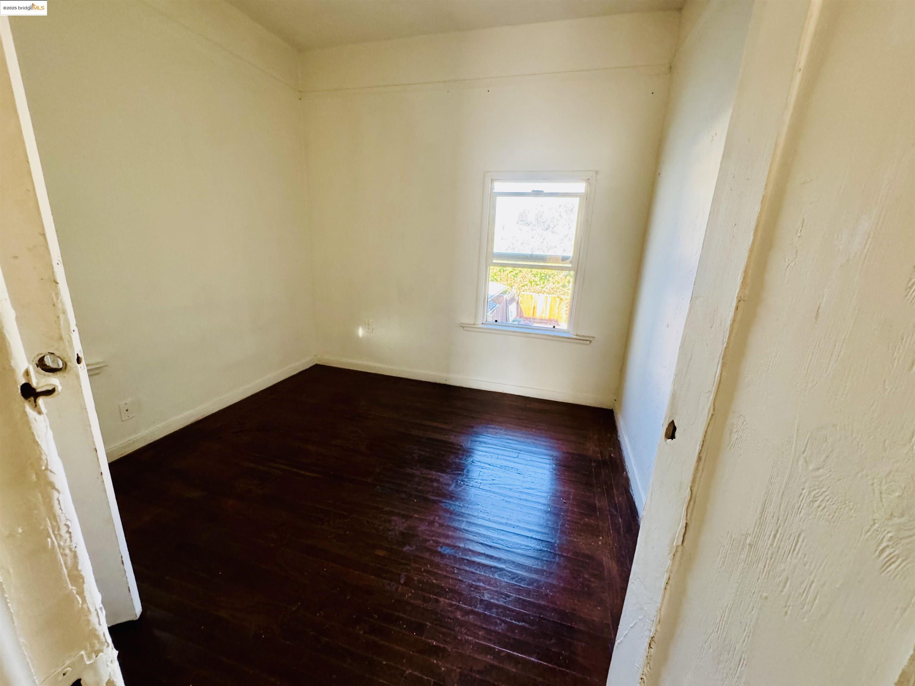 220 International Blvd, Oakland, CA, 94606