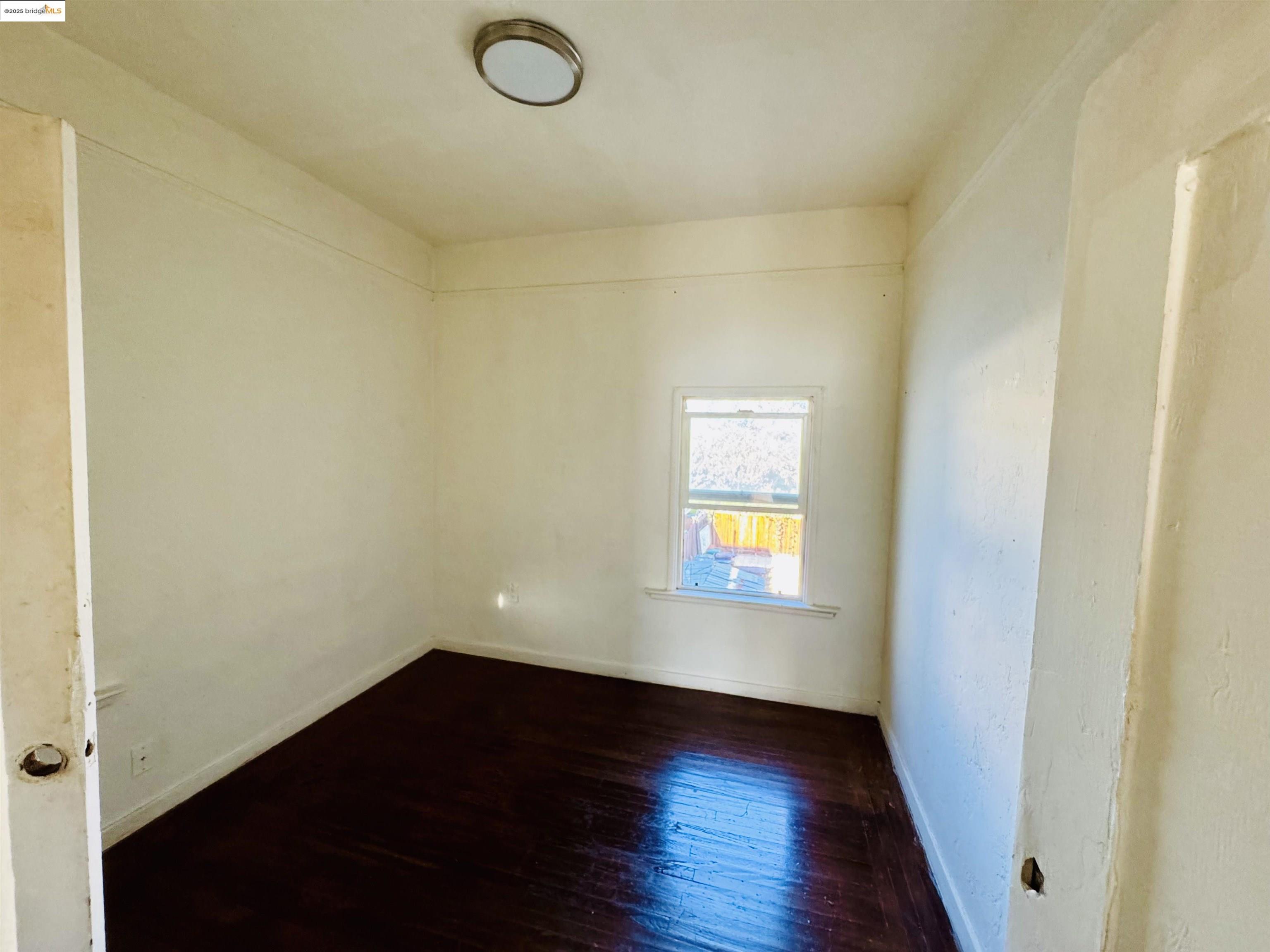 220 International Blvd, Oakland, CA, 94606