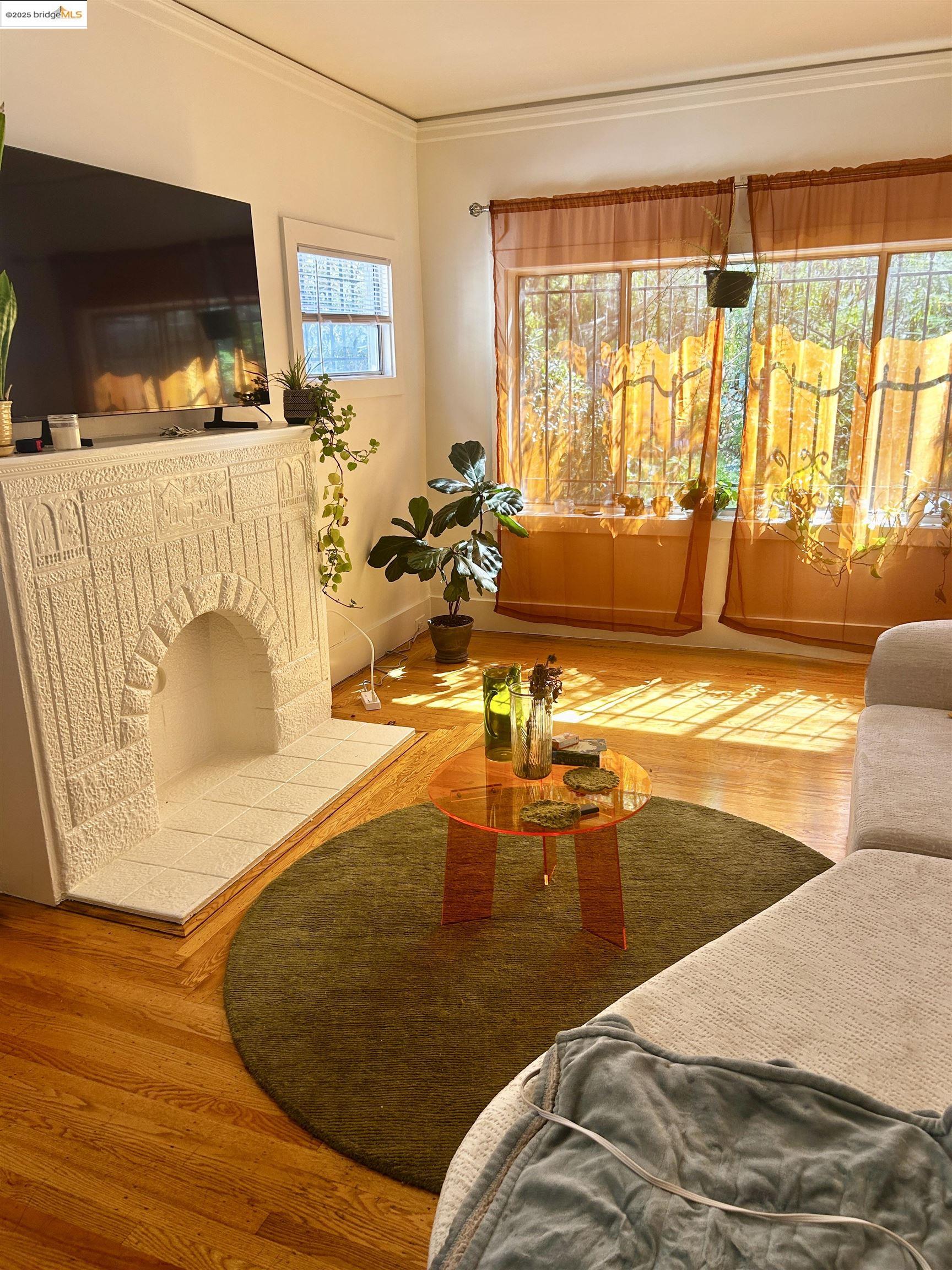 2816 Foothill Blvd, Oakland CA 94601 — photo 3