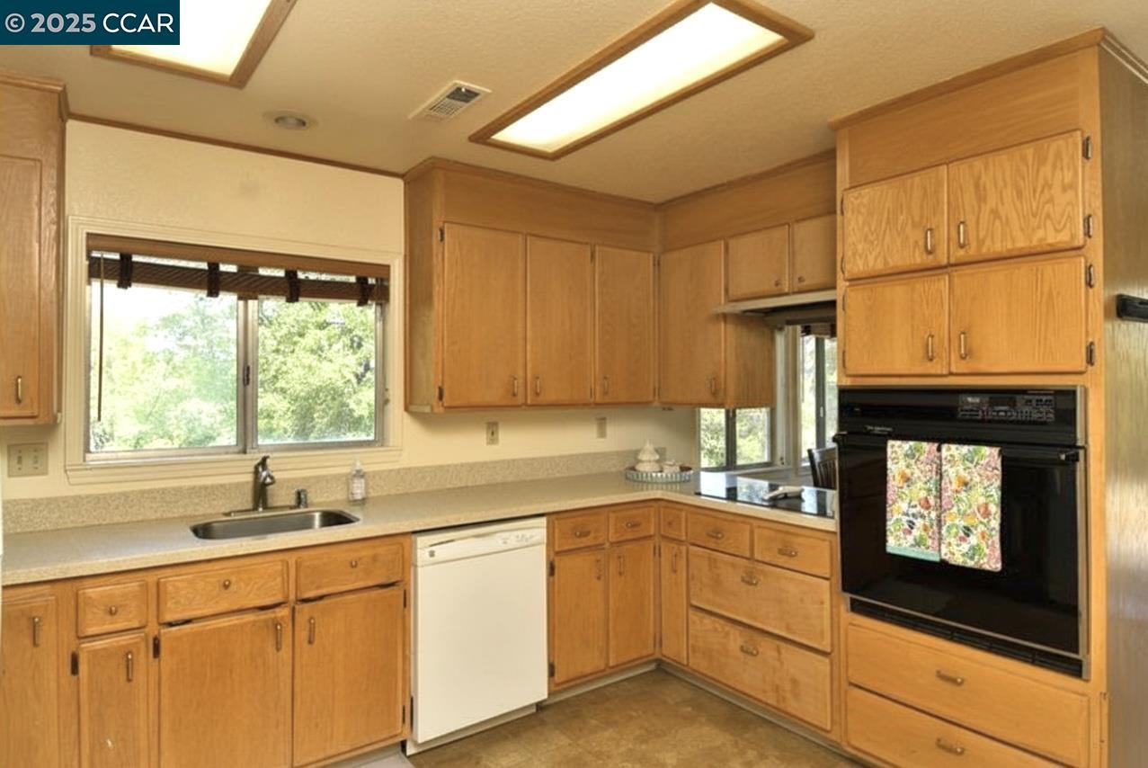 9687 Manzanita Way, Coulterville CA 95311 — photo 11