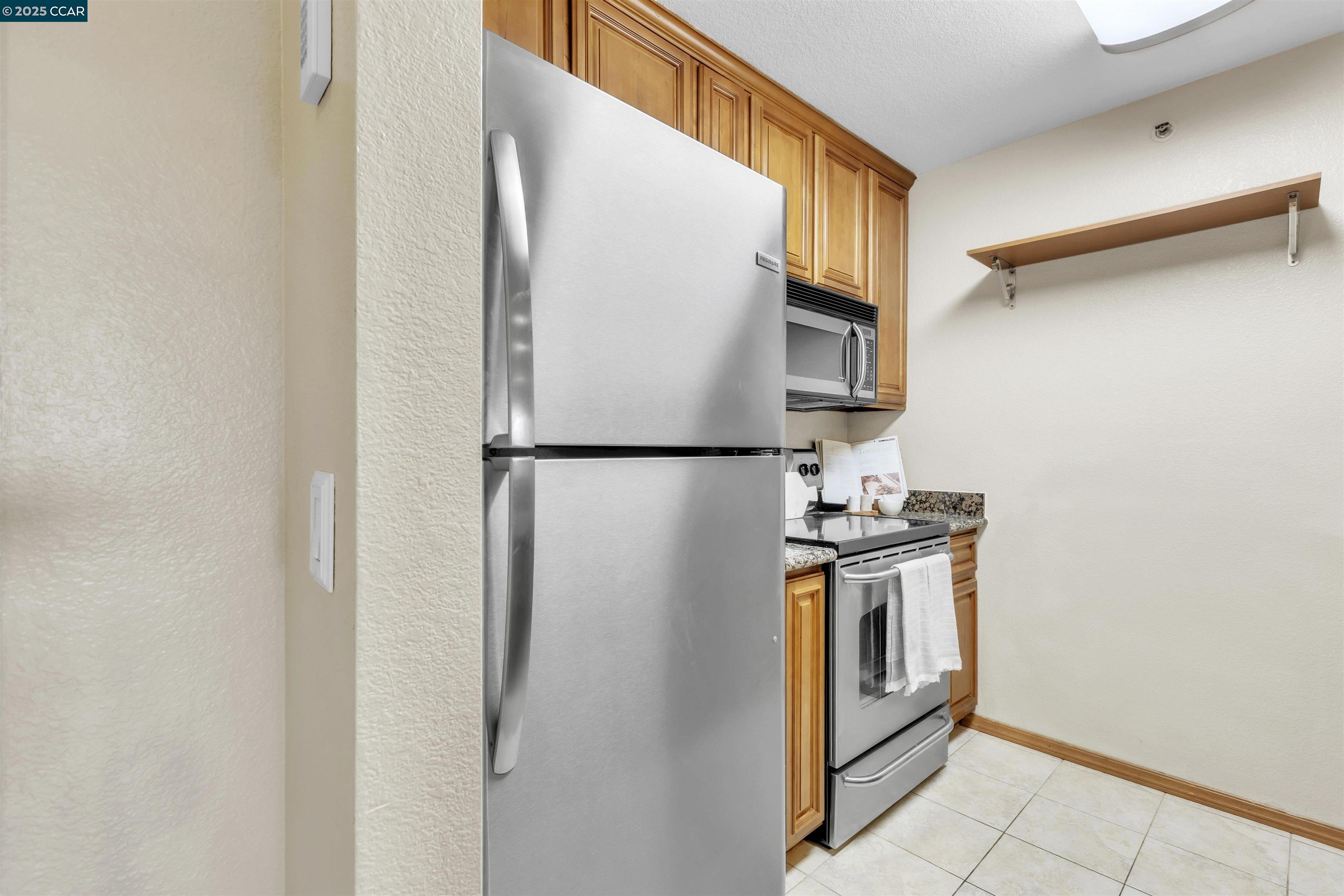 29583 Vanderbilt Street # 310, Hayward CA 94544 — photo 4