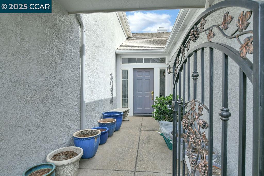 Detail Gallery Image 2 of 36 For 1160 Orchid Dr, Brentwood,  CA 94513 - 4 Beds | 2 Baths