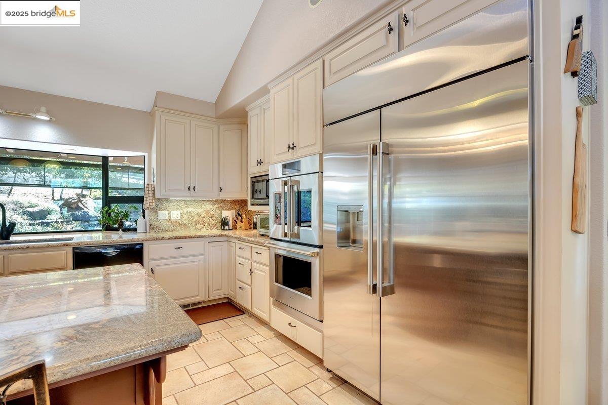 13700 Clements Rd, Groveland CA 95321 — photo 18