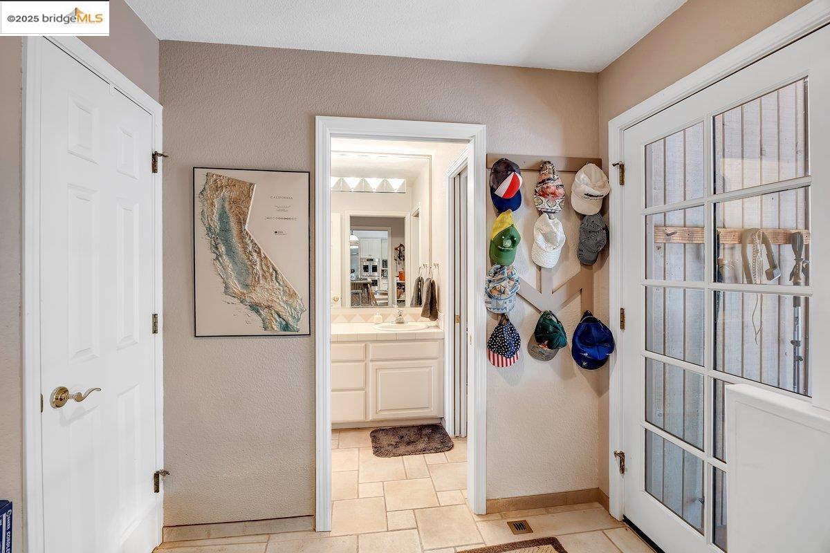 13700 Clements Rd, Groveland CA 95321 — photo 35