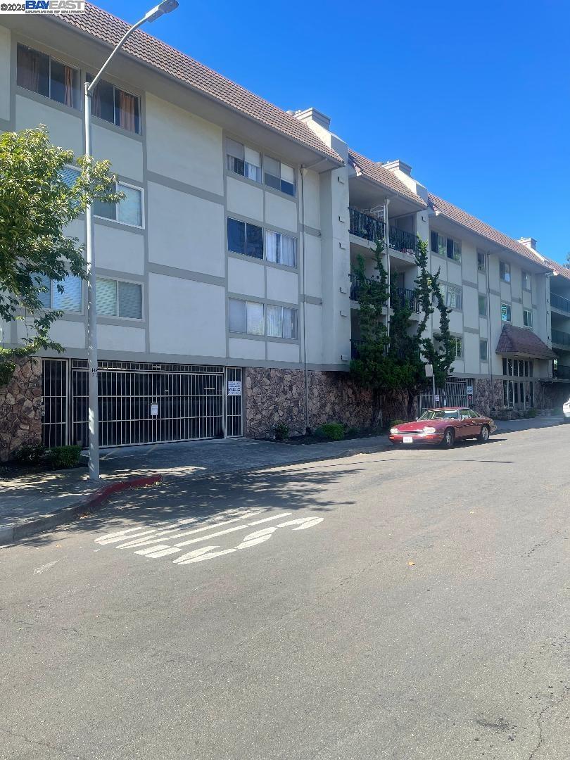 San Leandro  CA Condos For Sale