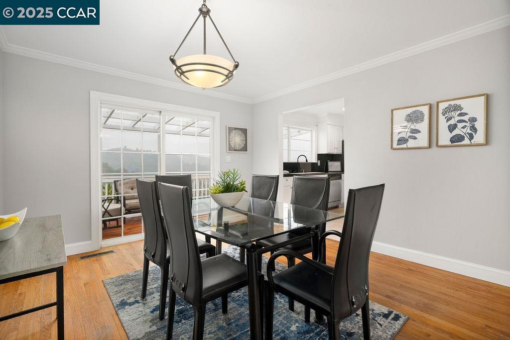 Detail Gallery Image 8 of 49 For 225 Merced Dr, San Bruno,  CA 94066 - 5 Beds | 3 Baths