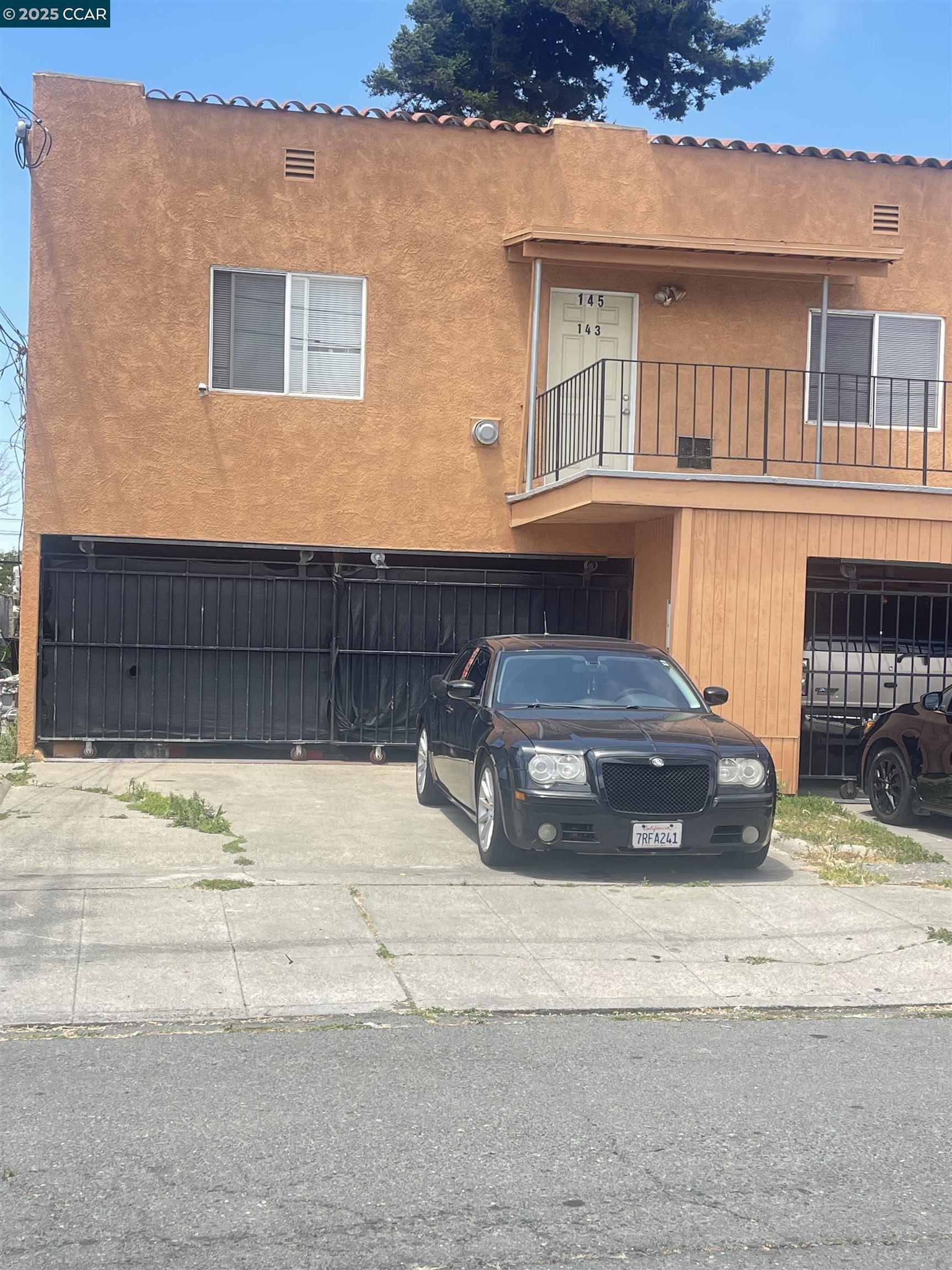 Front Image Thumbnail for CC41114618