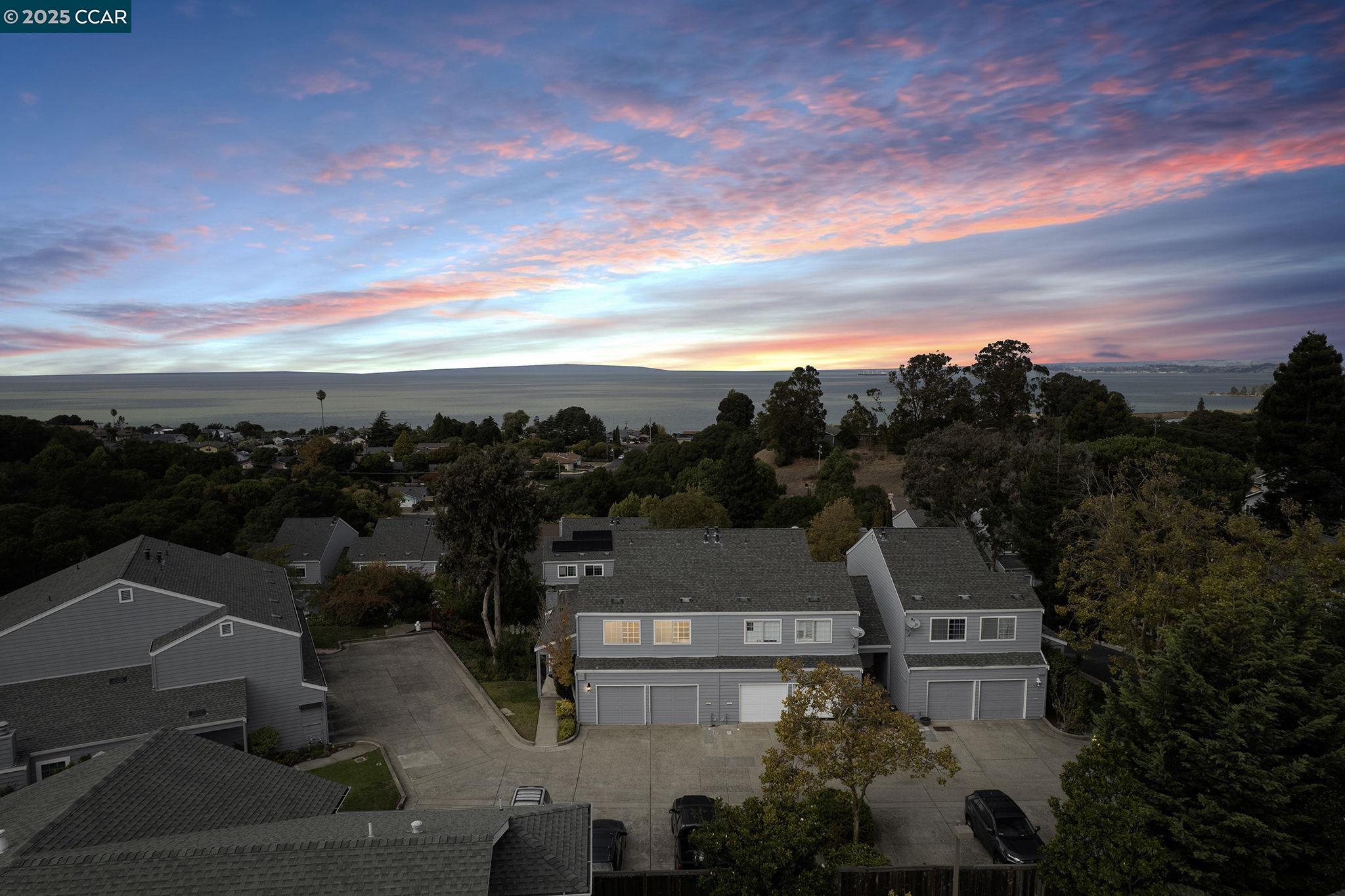 Detail Gallery Image 42 of 44 For 624 Primrose Ter, Pinole,  CA 94564 - 3 Beds | 2/1 Baths