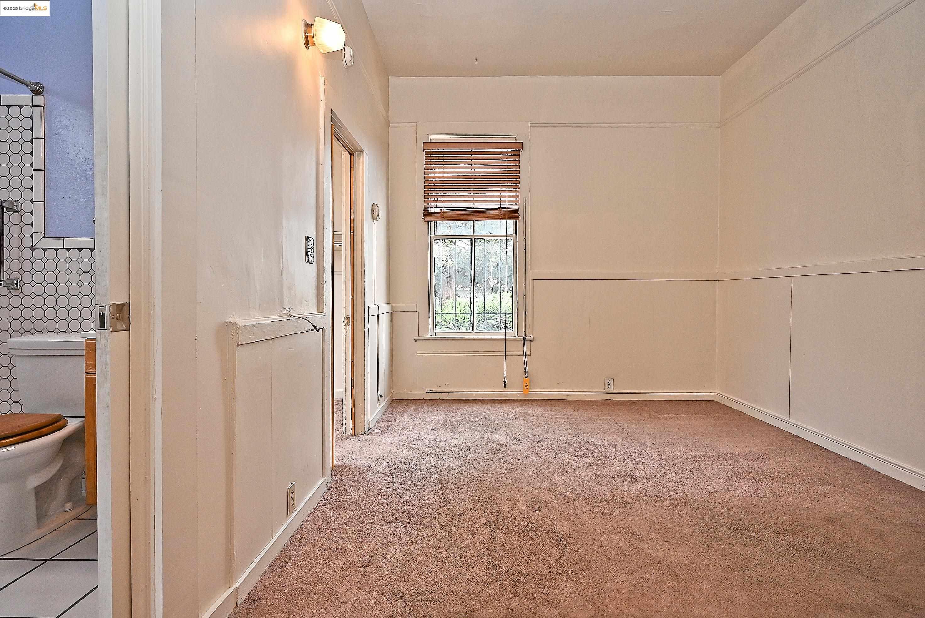 672 33Rd St, Oakland CA 94609 — photo 17