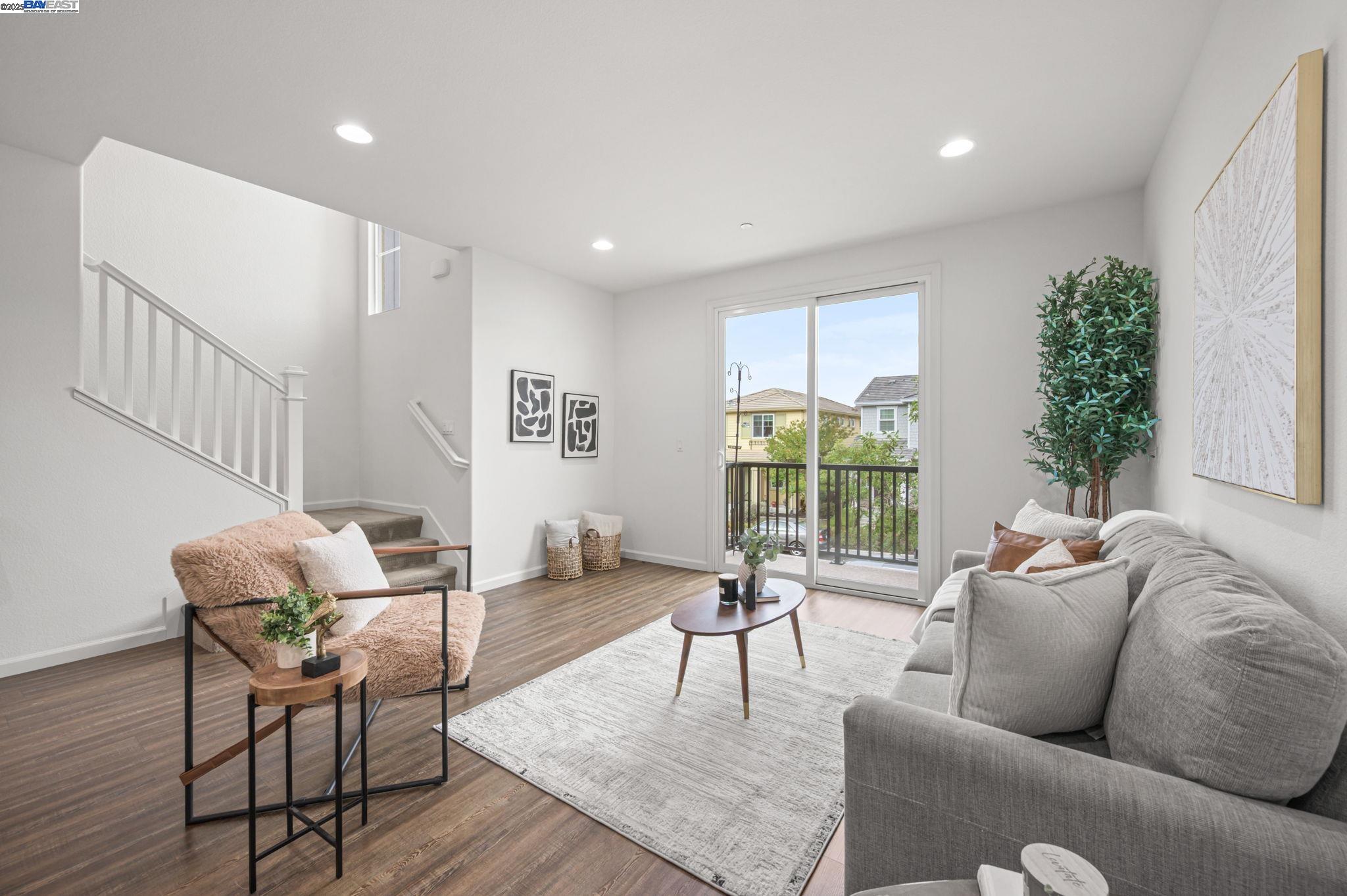 Photo #2: 41114730 Listing: Photo #2