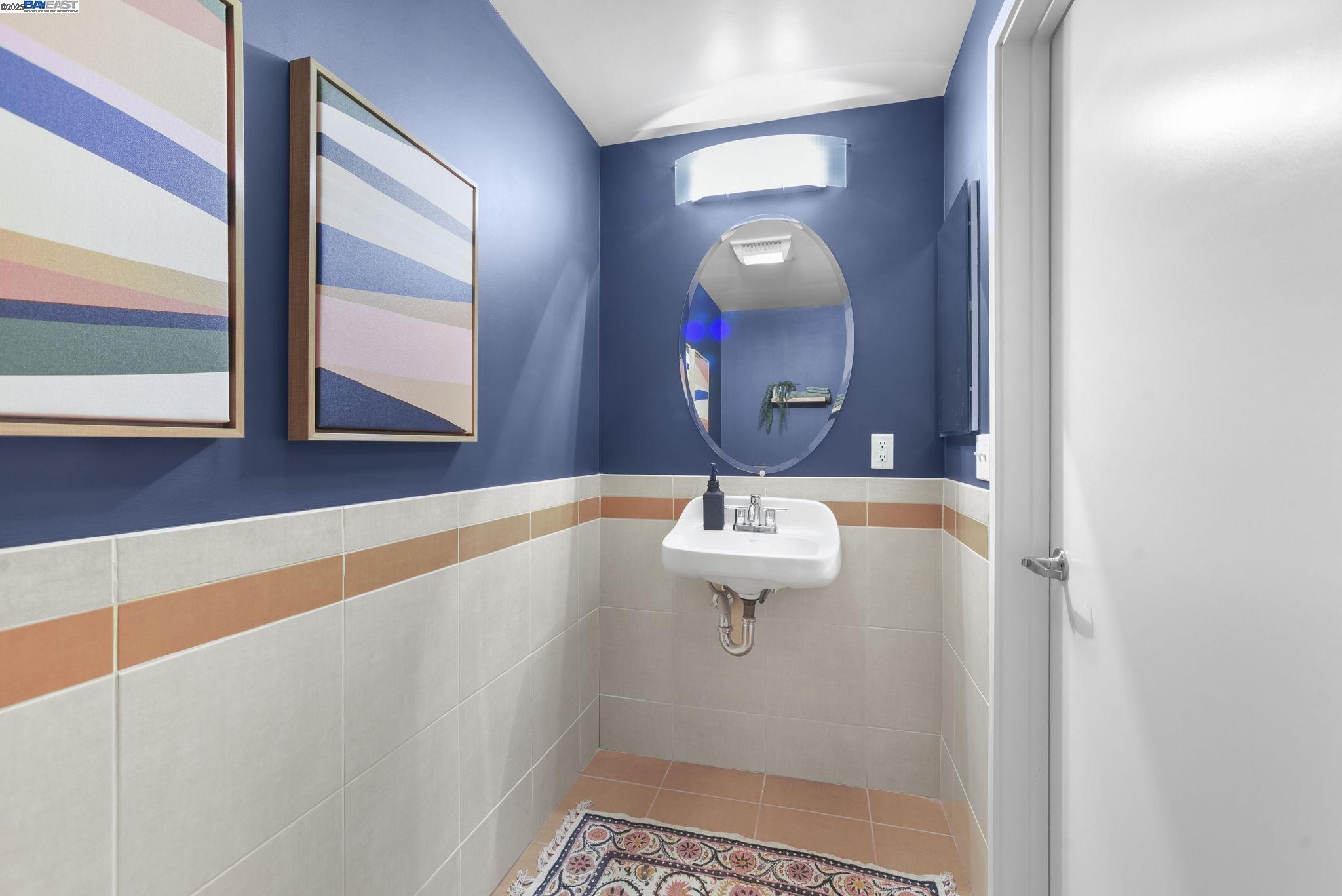 Detail Gallery Image 26 of 47 For 3960 Adeline St #107,  Emeryville,  CA 94608 - 1 Beds | 1/1 Baths