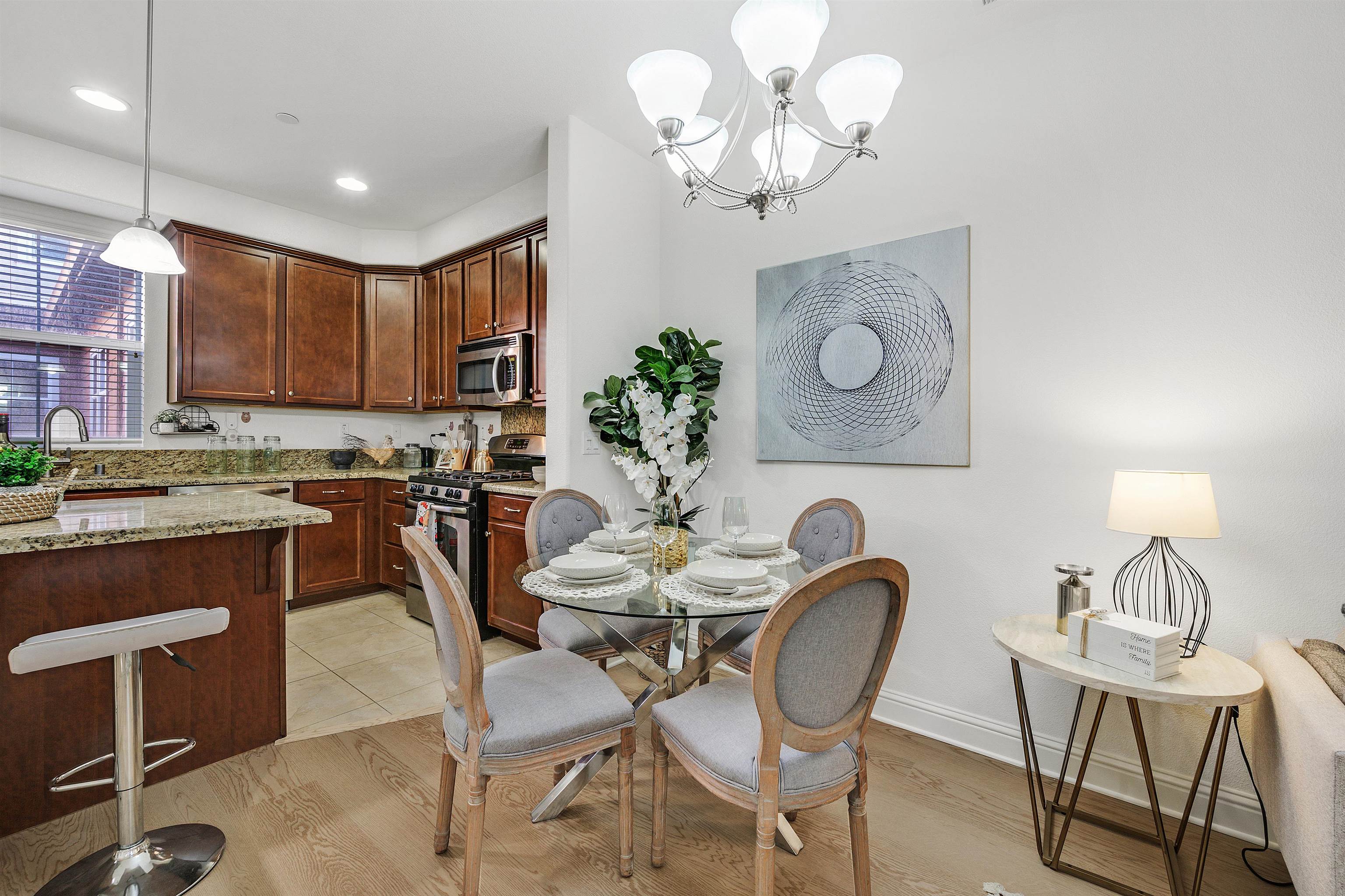 Photo #11: 41115104 Listing: Photo #11