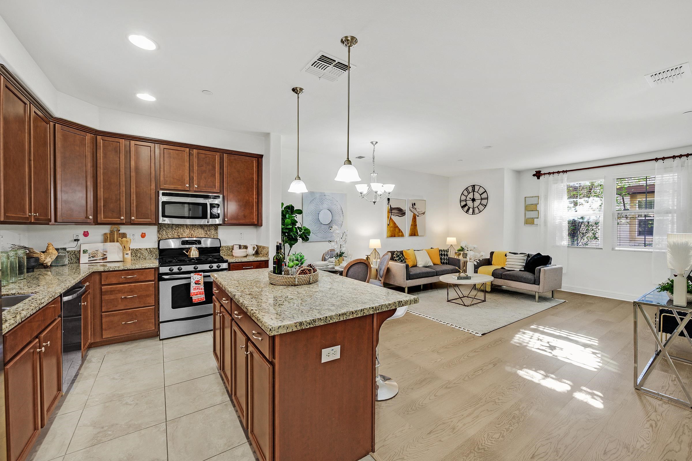 Photo #16: 41115104 Listing: Photo #16