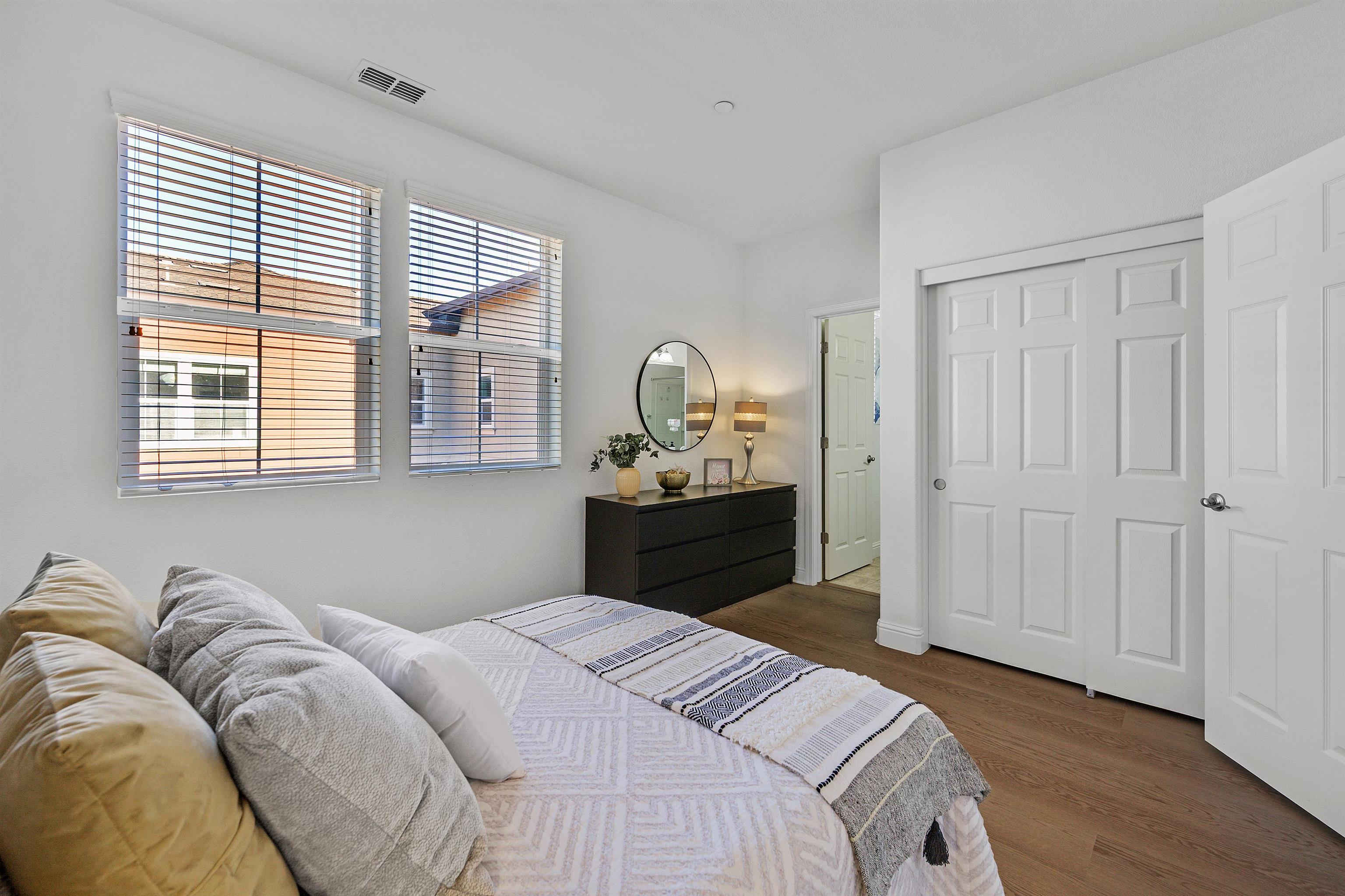 Photo #32: 41115104 Listing: Photo #32