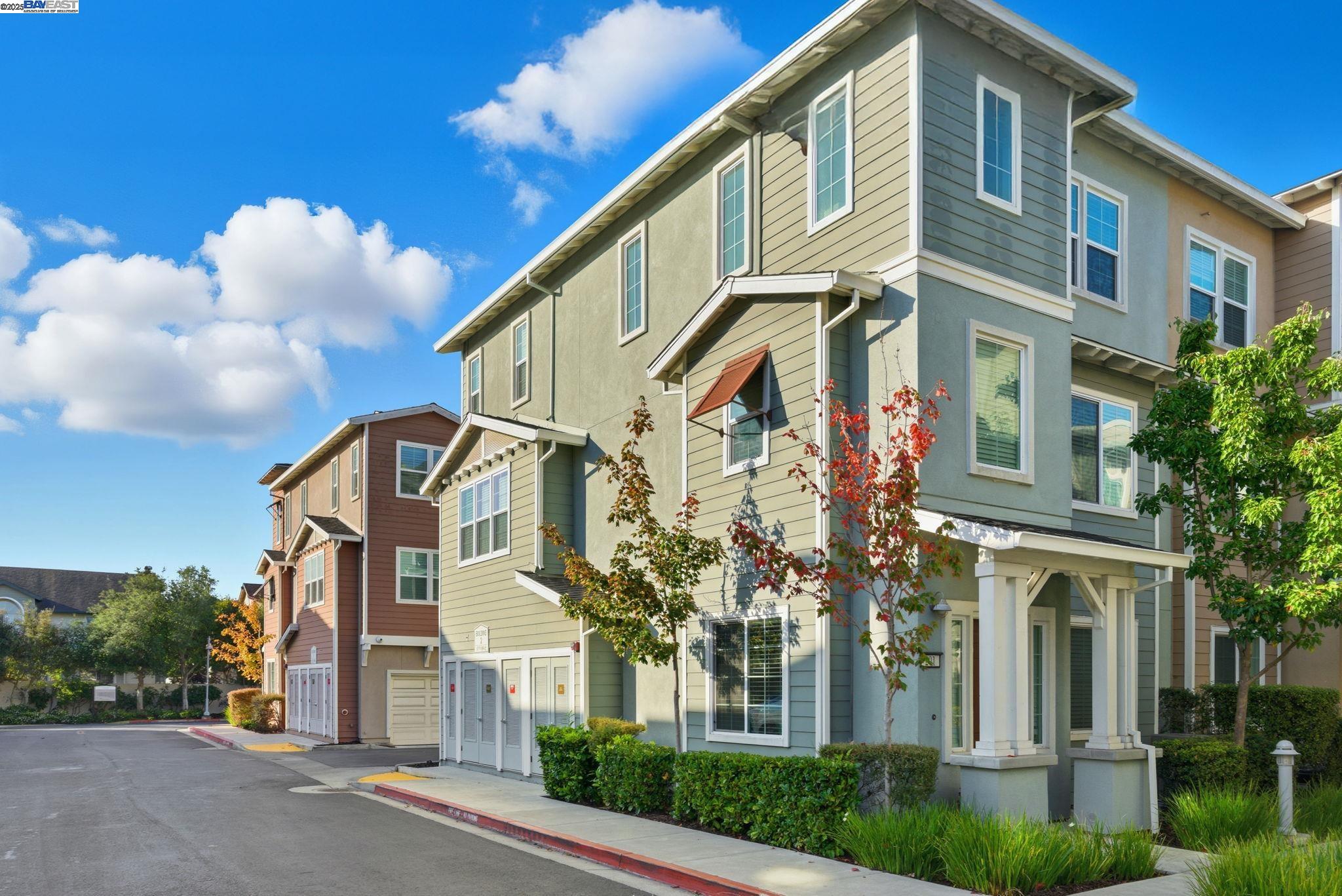 Front Image Thumbnail for BE41115177