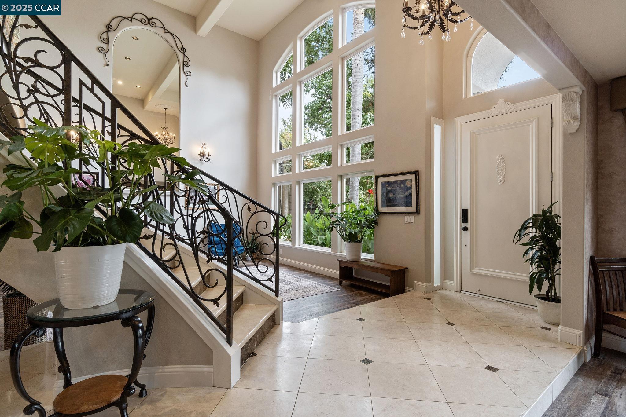 Front Image Thumbnail for CC41115210