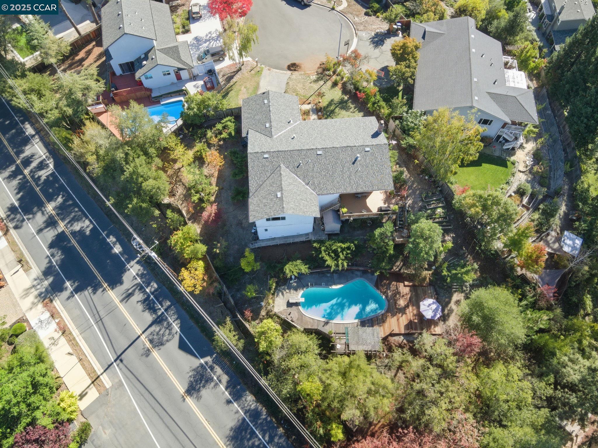 Detail Gallery Image 40 of 54 For 92 Gaywood Pl, Moraga,  CA 94556 - 4 Beds | 2 Baths