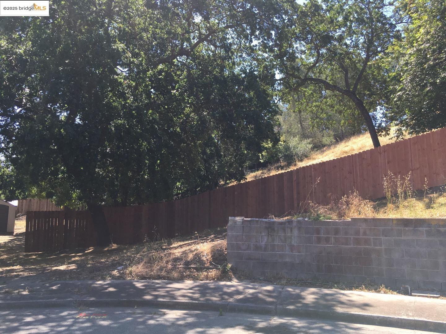 1032 Millbrook CT, Walnut Creek CA 94598 — photo 9