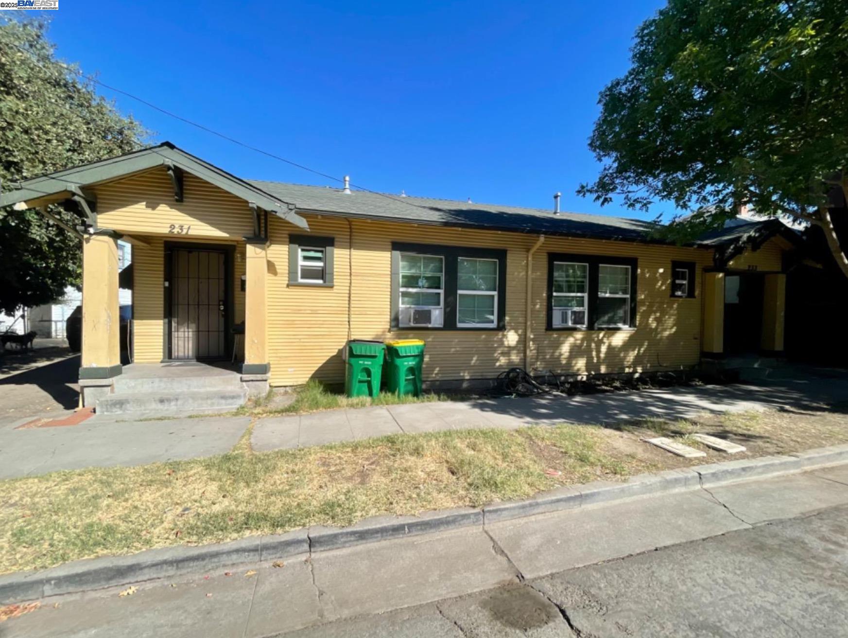 231 E 5Th St, Stockton CA 95206