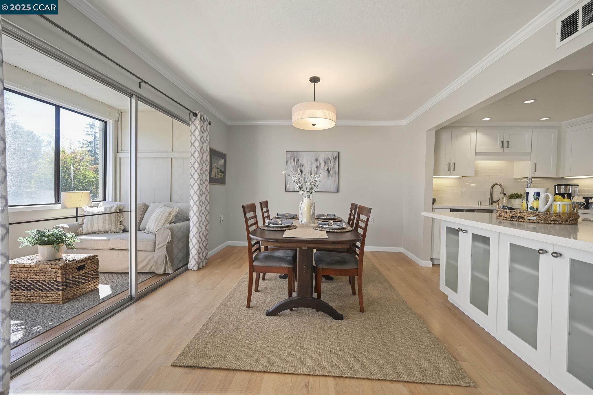 Photo #8: 41115524 Listing: Photo #8