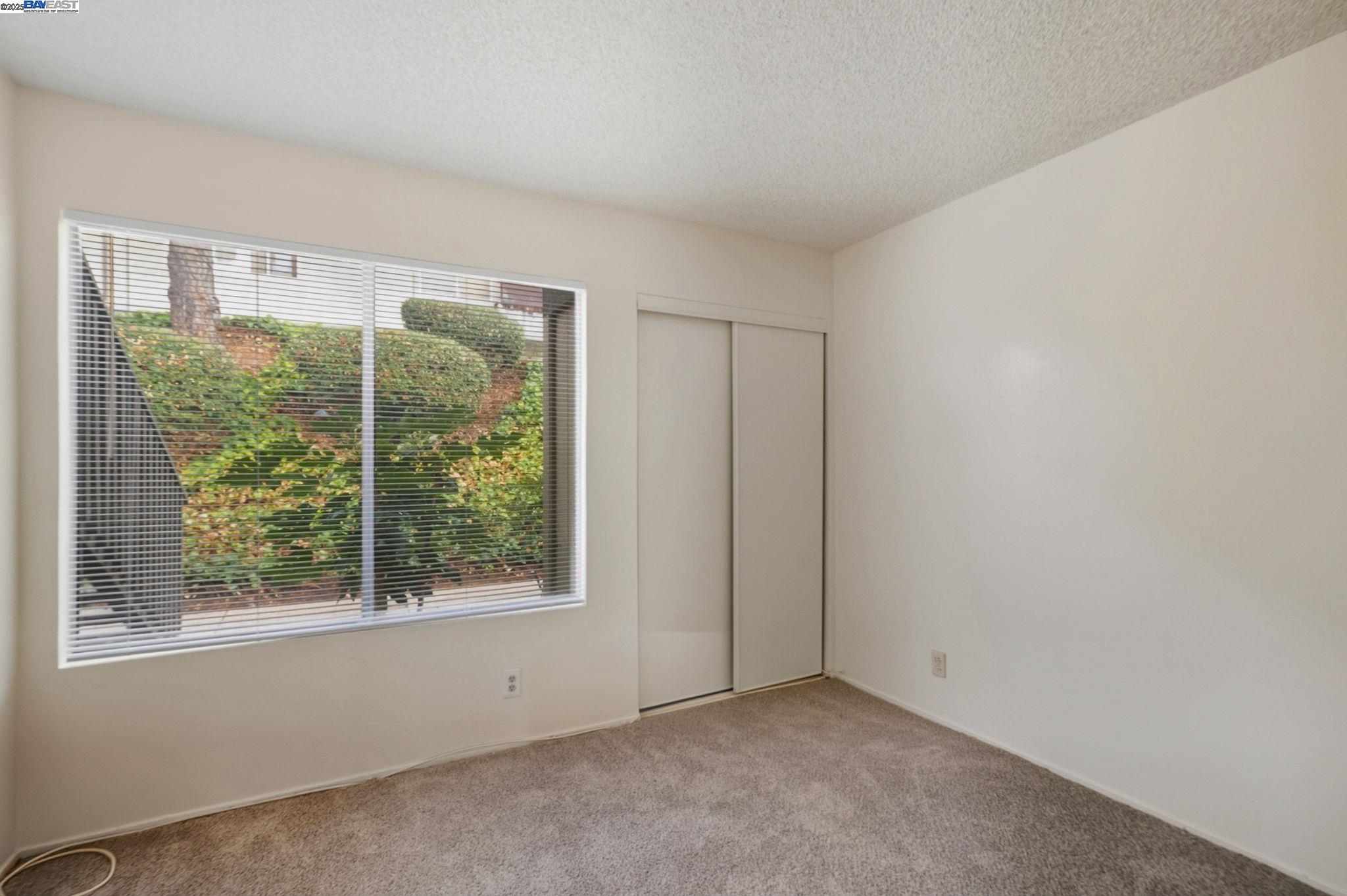 Detail Gallery Image 18 of 34 For 355 Parkview Ter #D1,  Vallejo,  CA 94589 - 2 Beds | 1 Baths