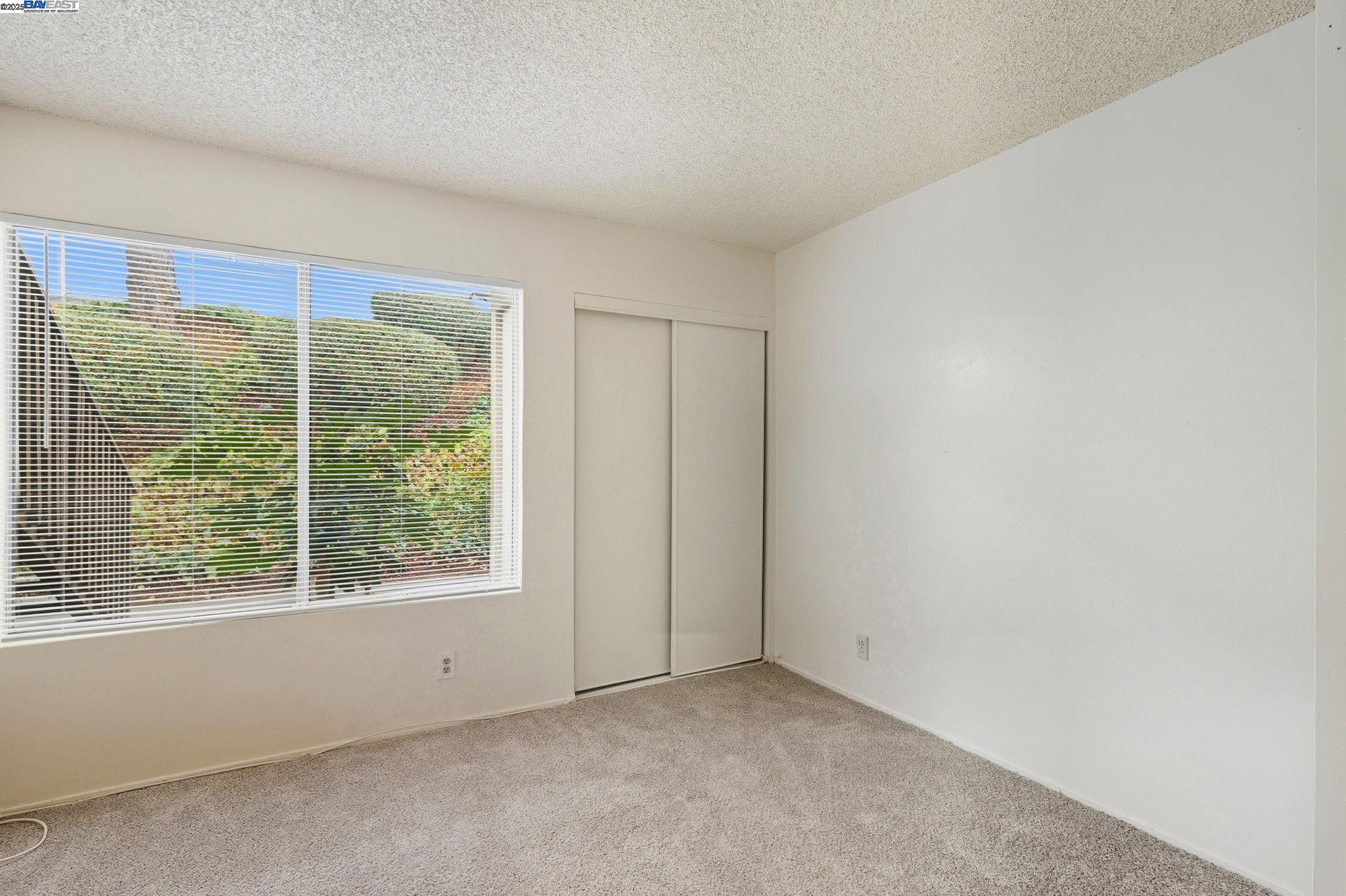 Detail Gallery Image 23 of 34 For 355 Parkview Ter #D1,  Vallejo,  CA 94589 - 2 Beds | 1 Baths