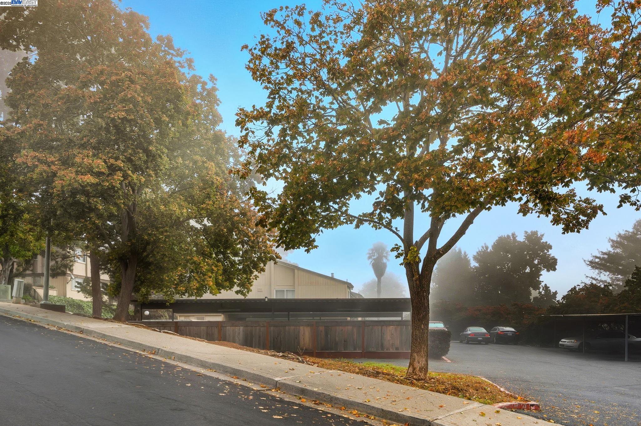 Detail Gallery Image 33 of 34 For 355 Parkview Ter #D1,  Vallejo,  CA 94589 - 2 Beds | 1 Baths